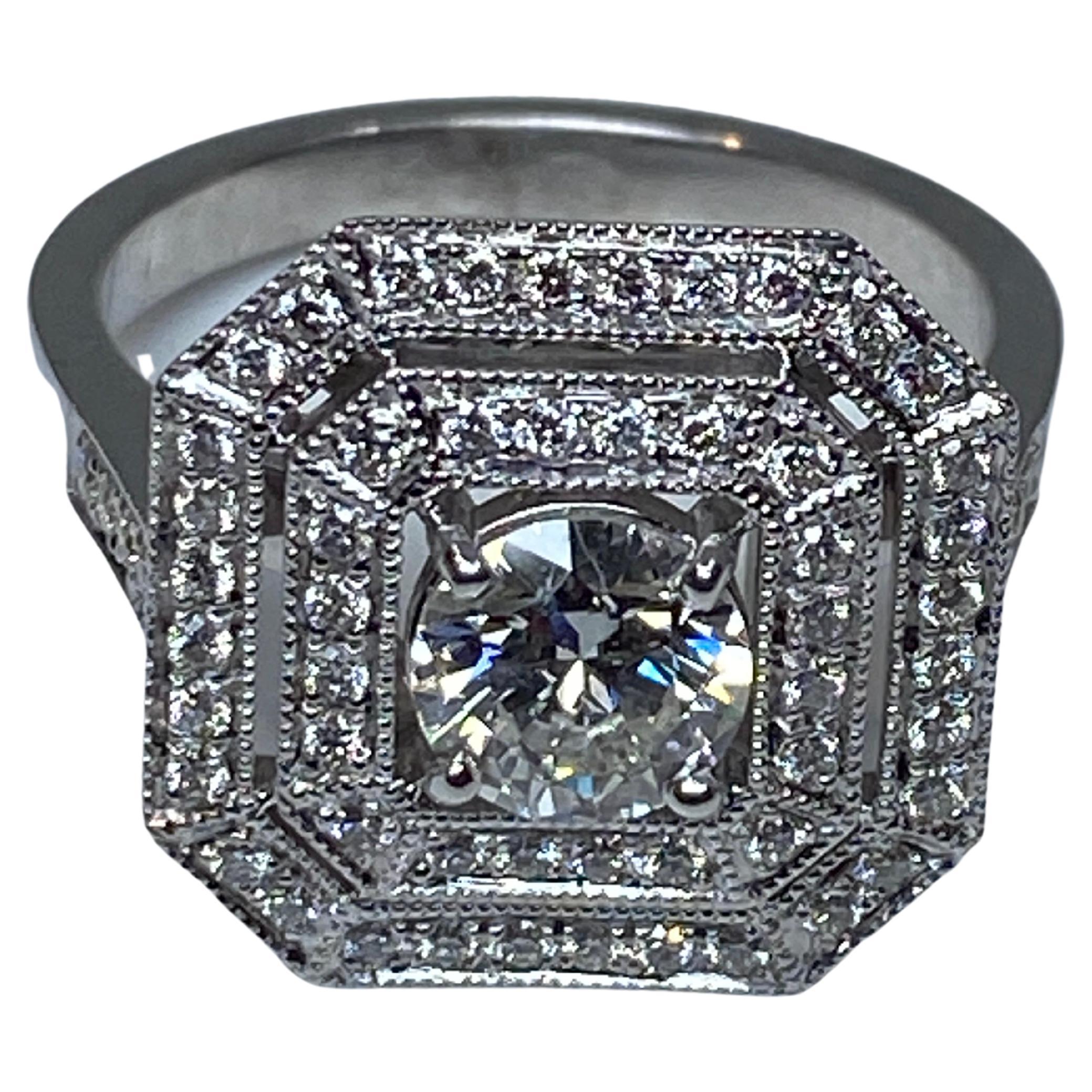 Bague de fiançailles octogonale en or 18 carats avec diamants taille brillant  en vente