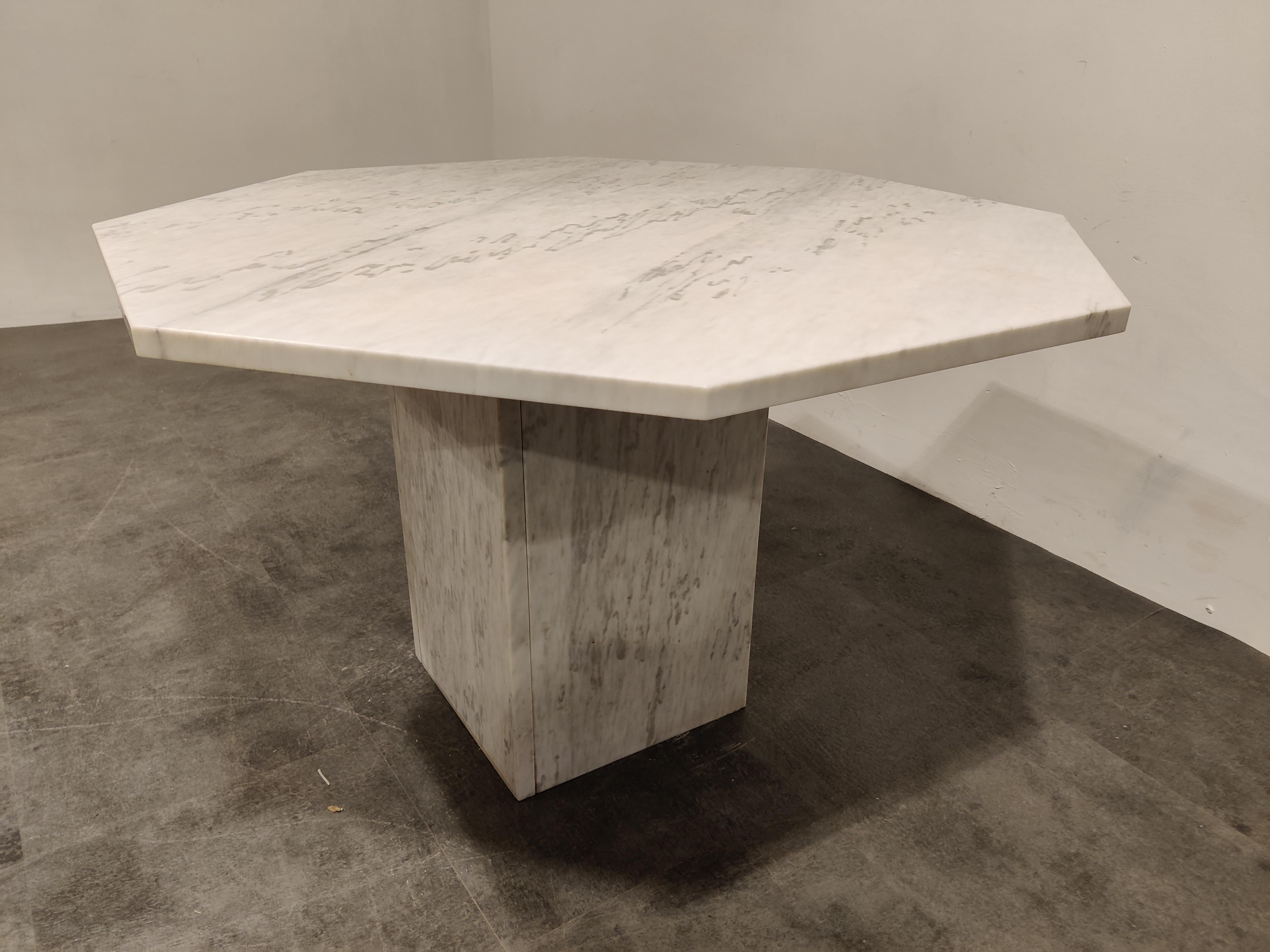 Late 20th Century Octogonal Italian White Marble Dining Table, 1970s