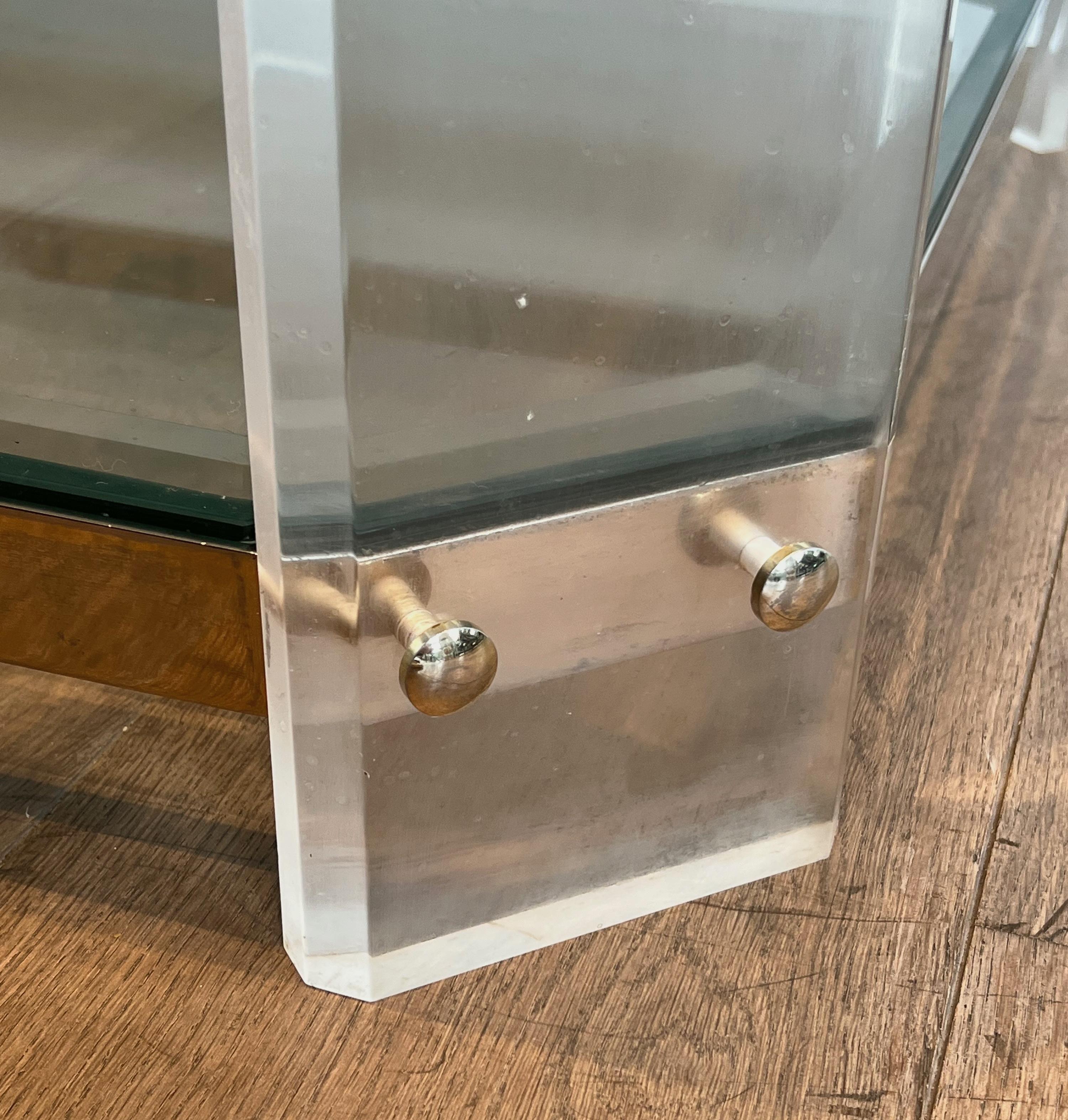 Table basse octogonale en lucite et chrome de la Maison Jansen Circa 1970 en vente 3