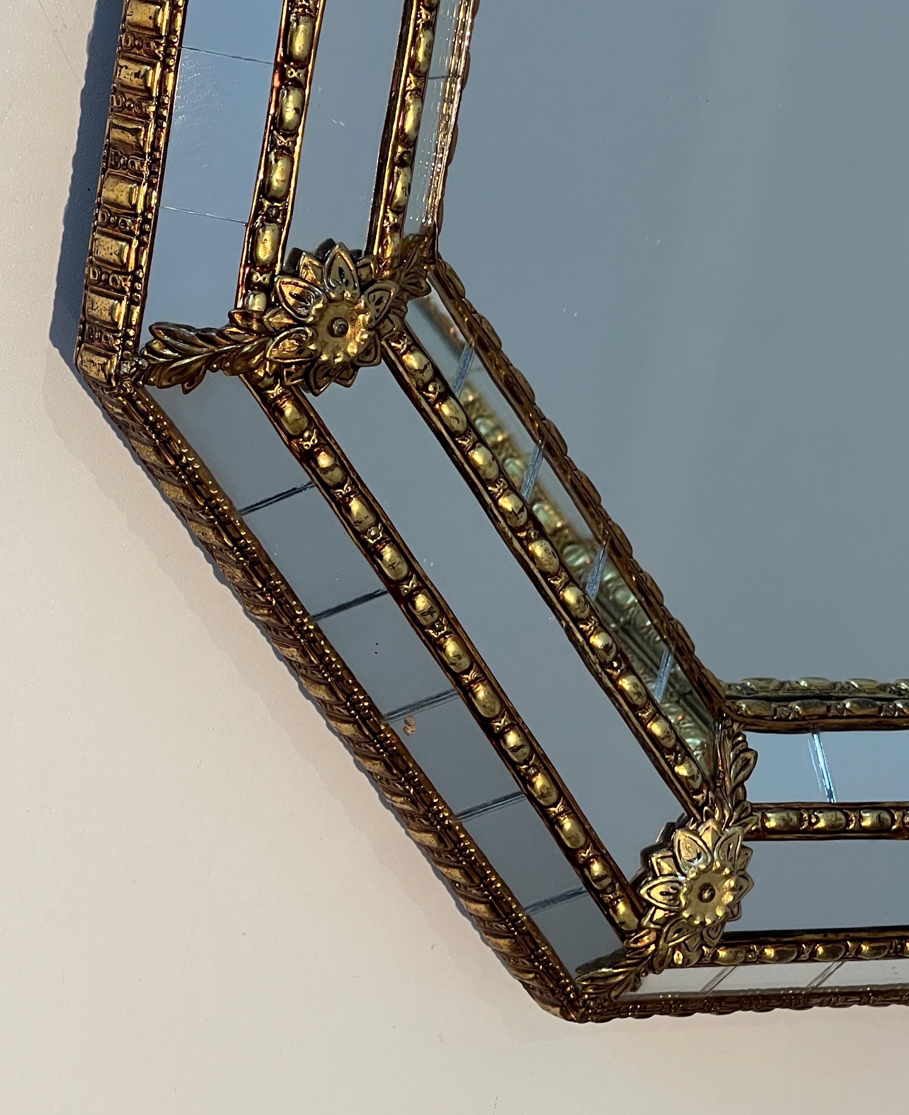 Octogonal Multi-Facets Mirror with Brass Garlands For Sale 9