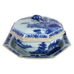 Octogonal Tureen with Cover and Platter, Qianlong '1736-1795'