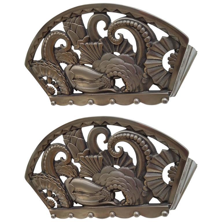 Octopus Französischer Art-déco-Kronleuchter (Bronze) im Angebot