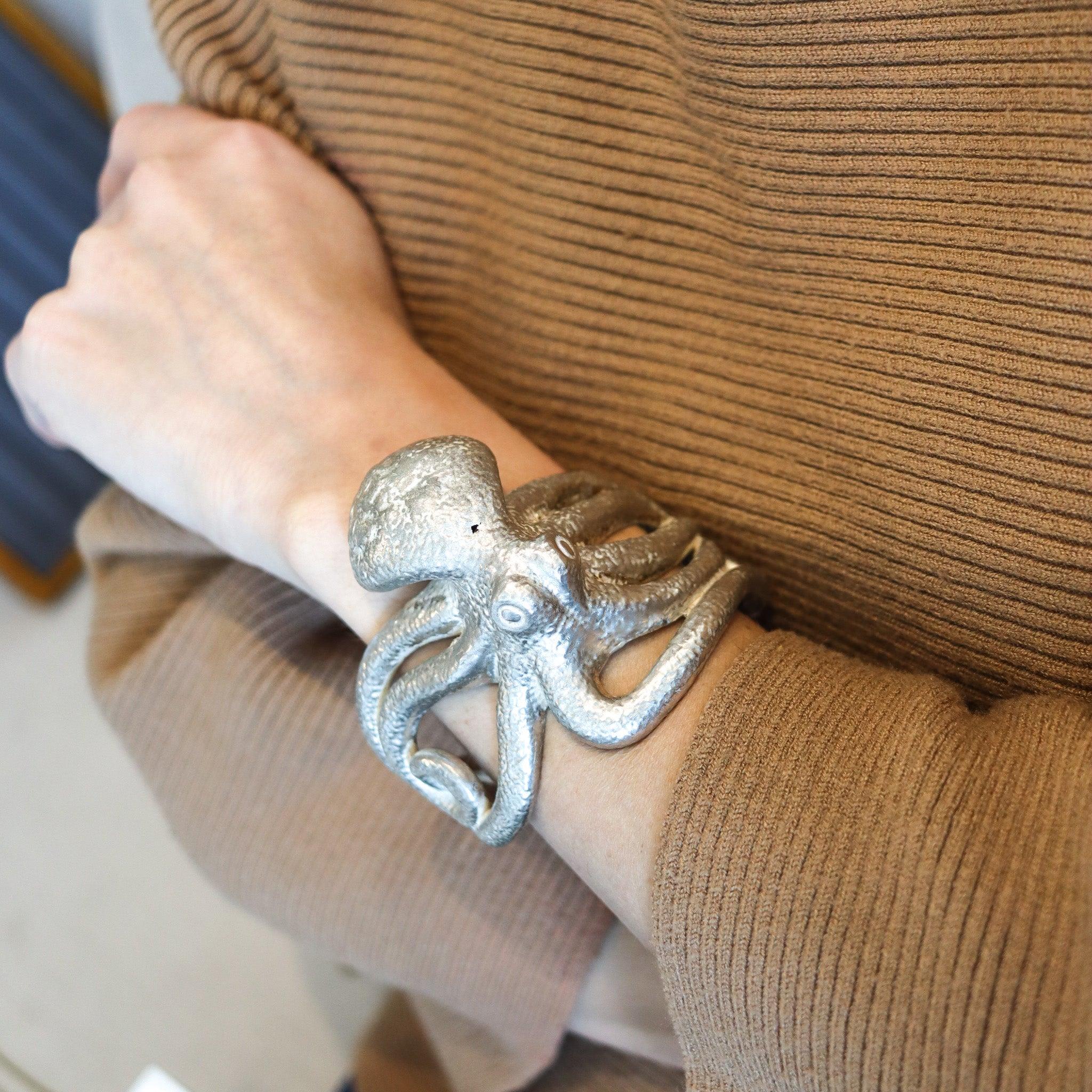 OCTOPUS Bracciale scultoreo italiano in argento massiccio .925 in vendita 1