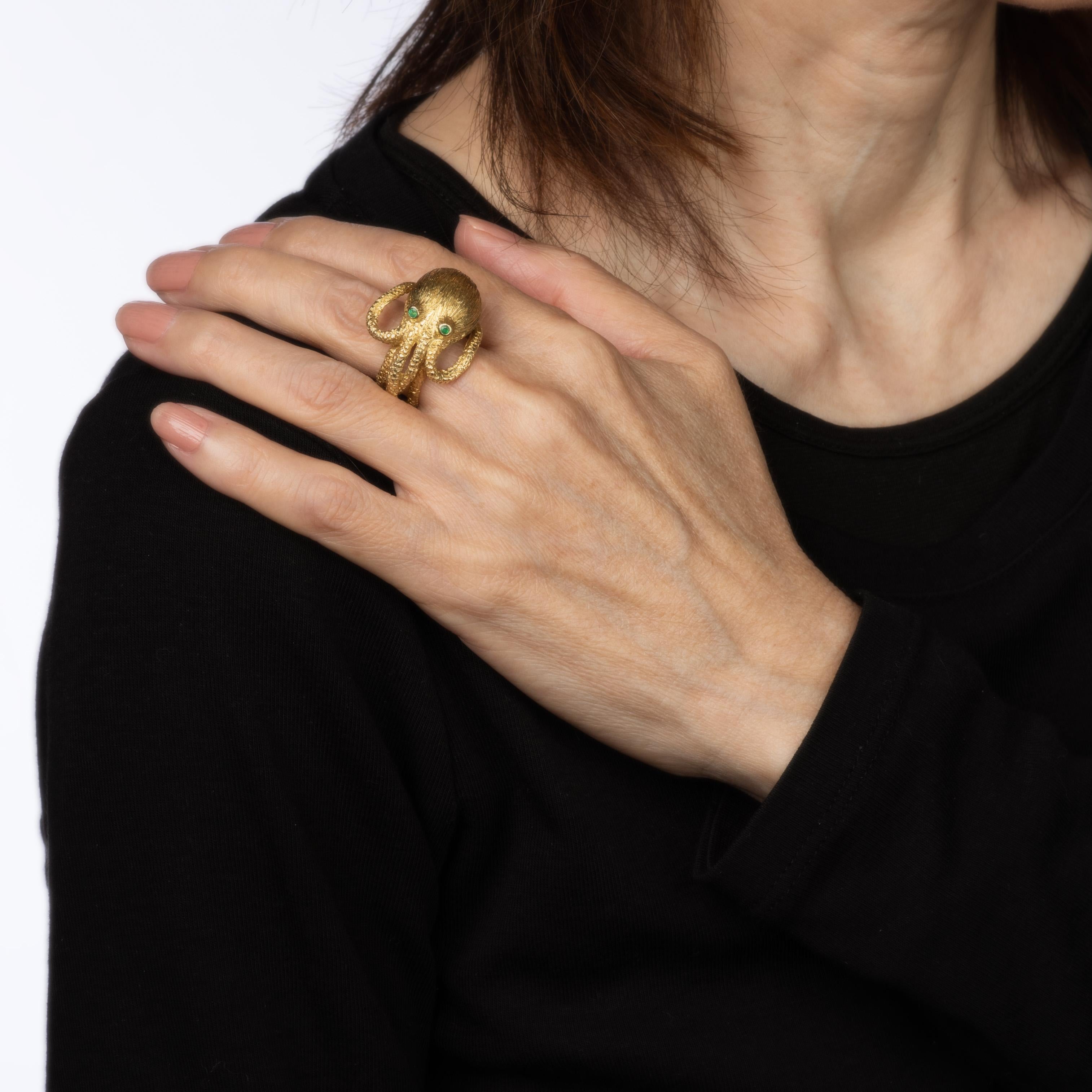 Octopus Ring Vintage Sz 7.5 18k Yellow Gold Emerald Eyes Fine Ocean Jewelry 1