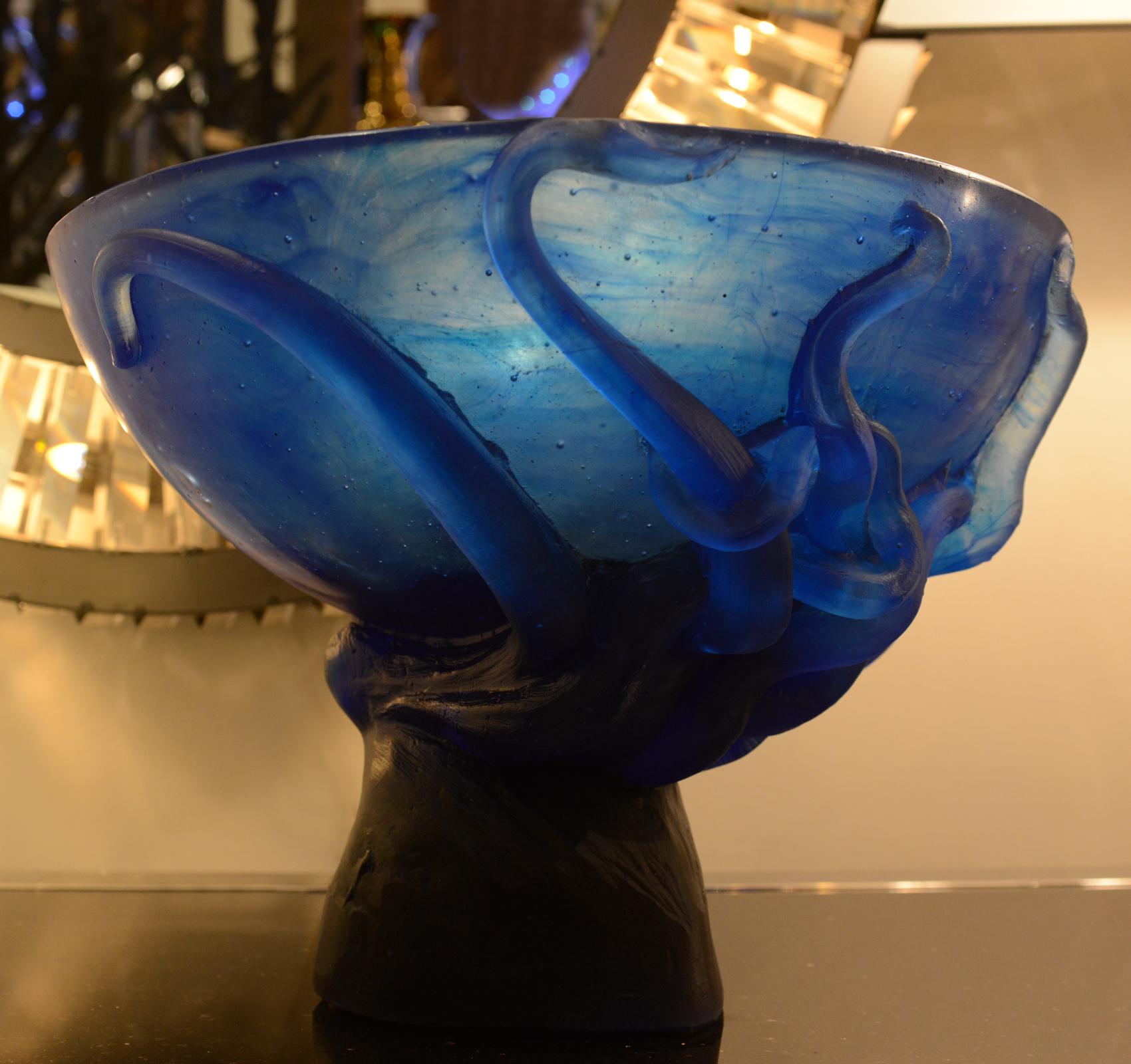 Francese Vaso Octopus in pasta di vetro pura blu in vendita