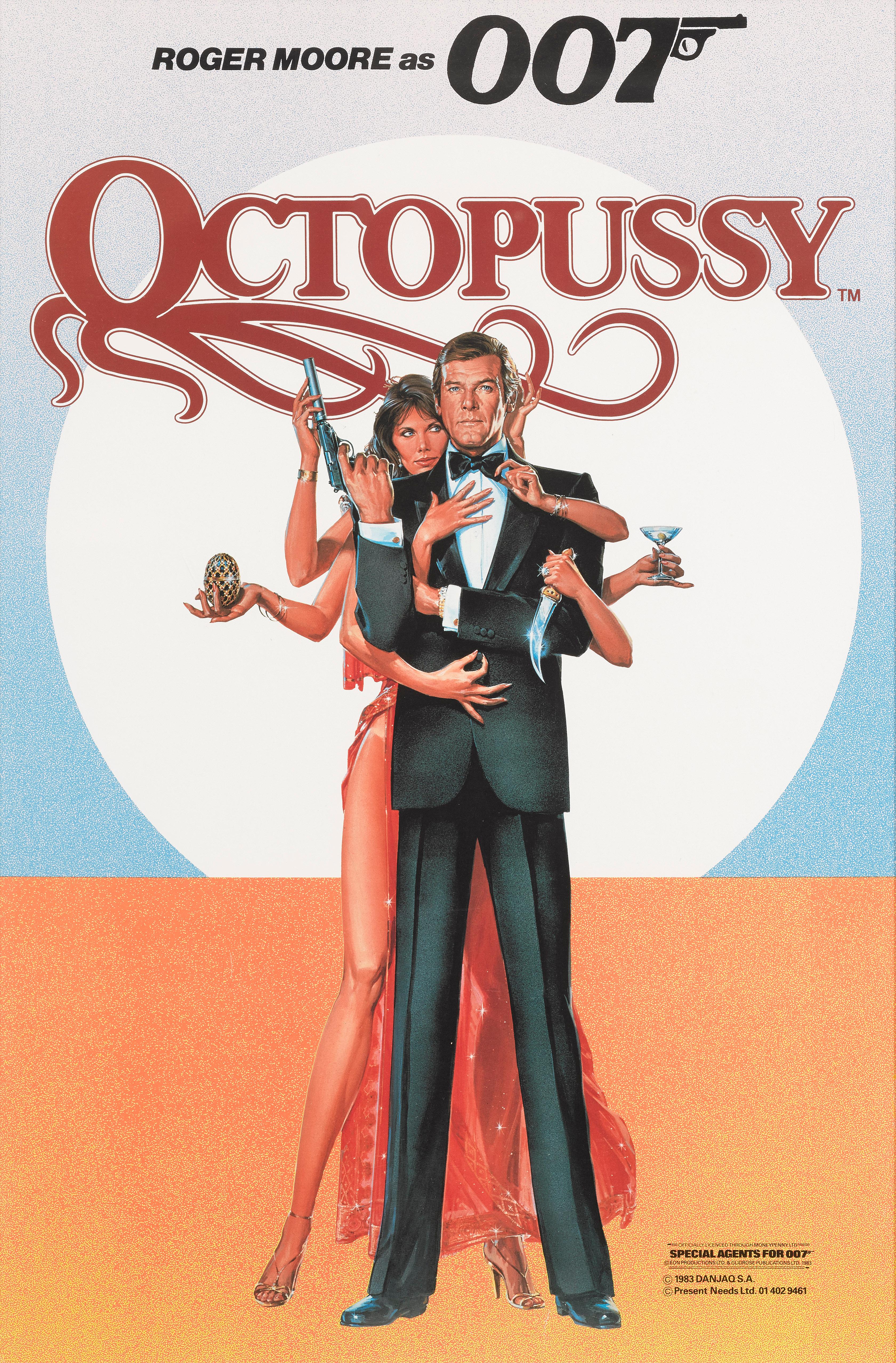 Originales britisches Vorab-Filmplakat für den James-Bond-Film Octopussy (1983).
Dies ist der dreizehnte Film der James-Bond-Reihe, der von Eon Productions produziert wird, und der sechste mit Roger Moore als James Bond in der Hauptrolle. Regie