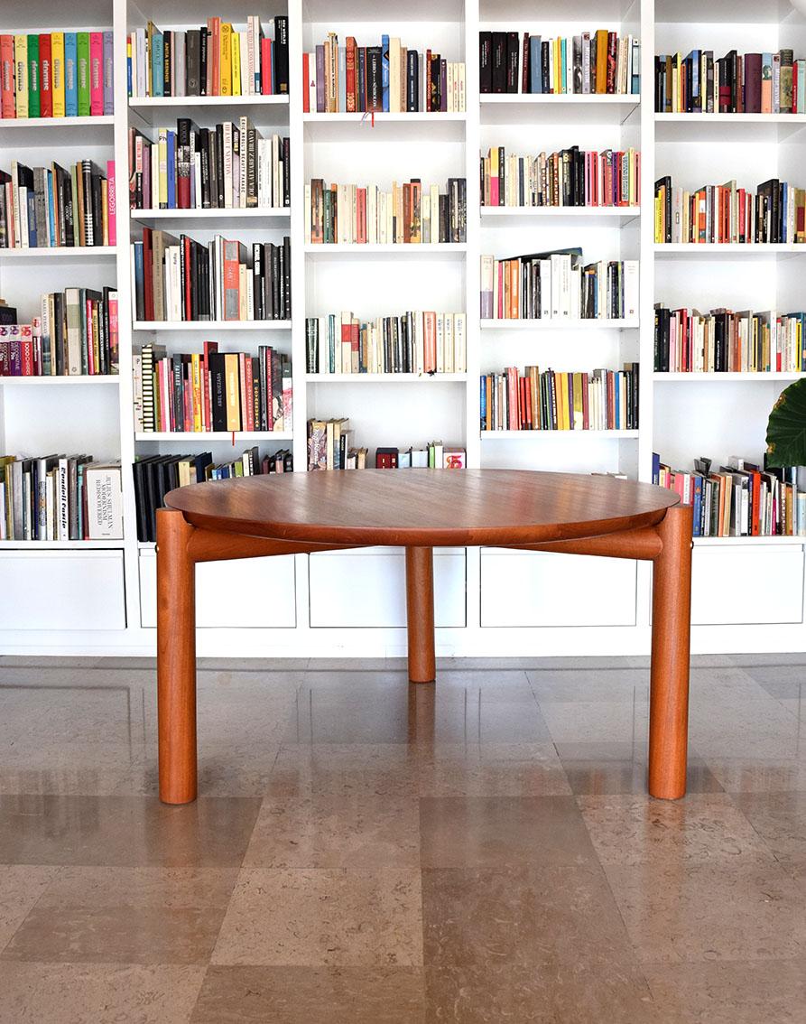 Hardwood Minimalist Modern Round Dining Table in Solid Carribean Walnut  For Sale