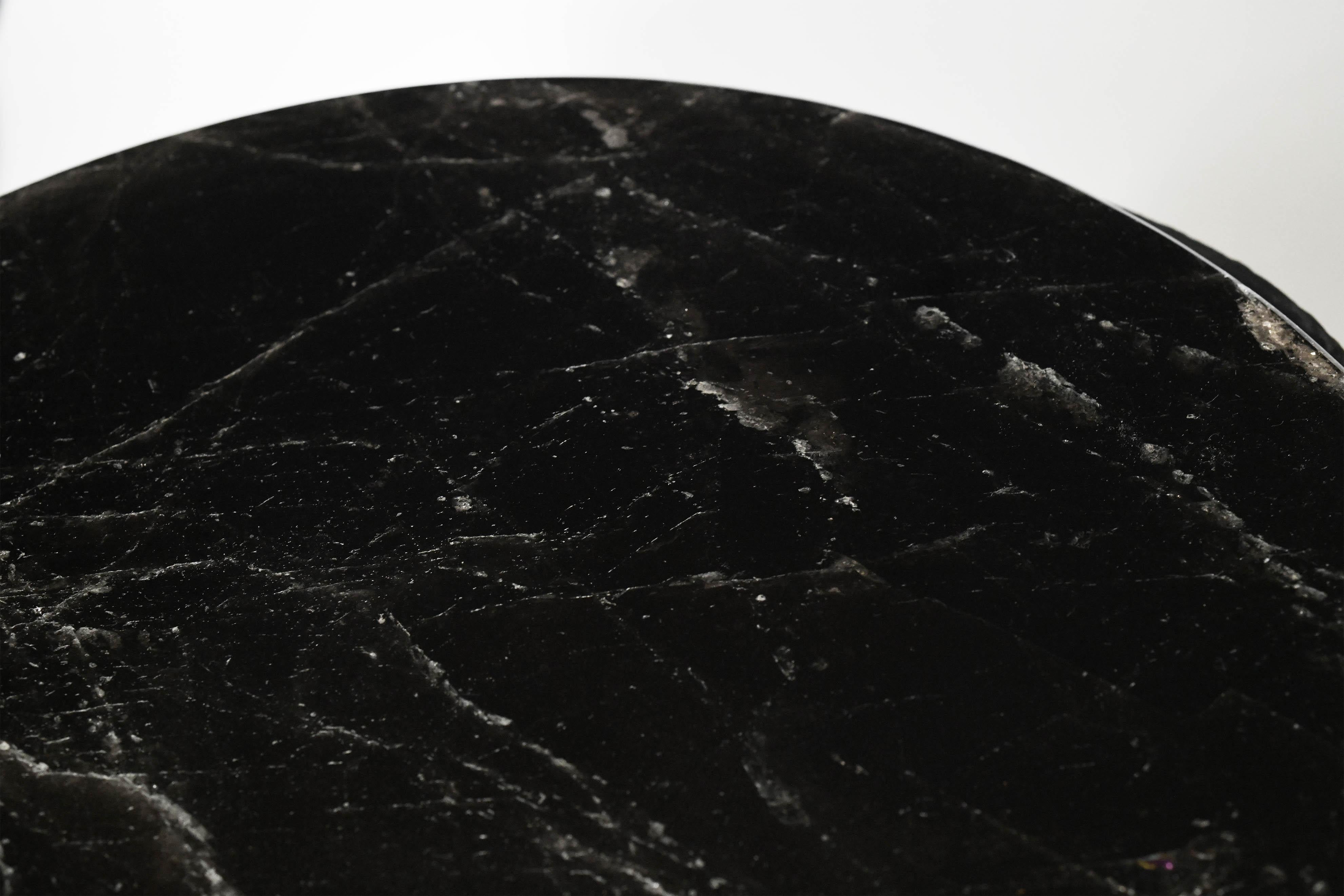 Contemporary ODA2 Rock Crystal Cocktail Table by Phoenix For Sale