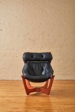 Odd Knutsen "Luna" Leather High Back Sling Lounge Chair and Ottoman