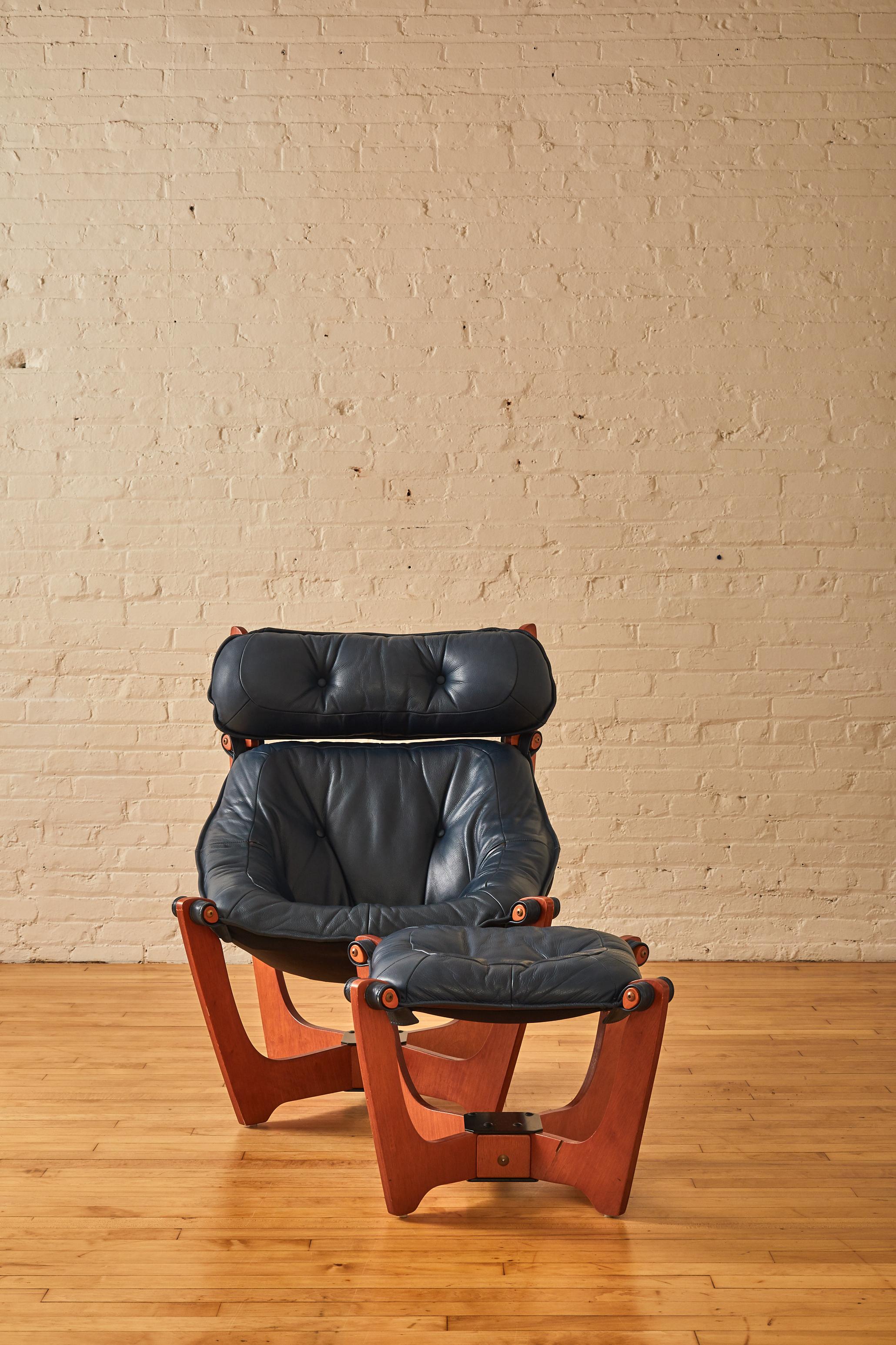 odd knutsen luna chair