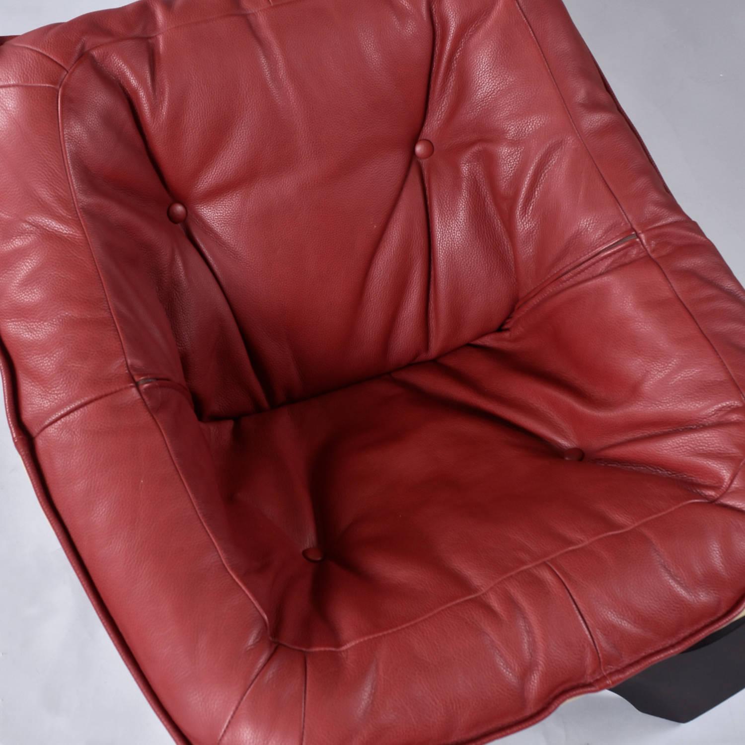 Contemporary Odd Knutsen Ruby Leather Scandinavian Modern Luna Sling Chair