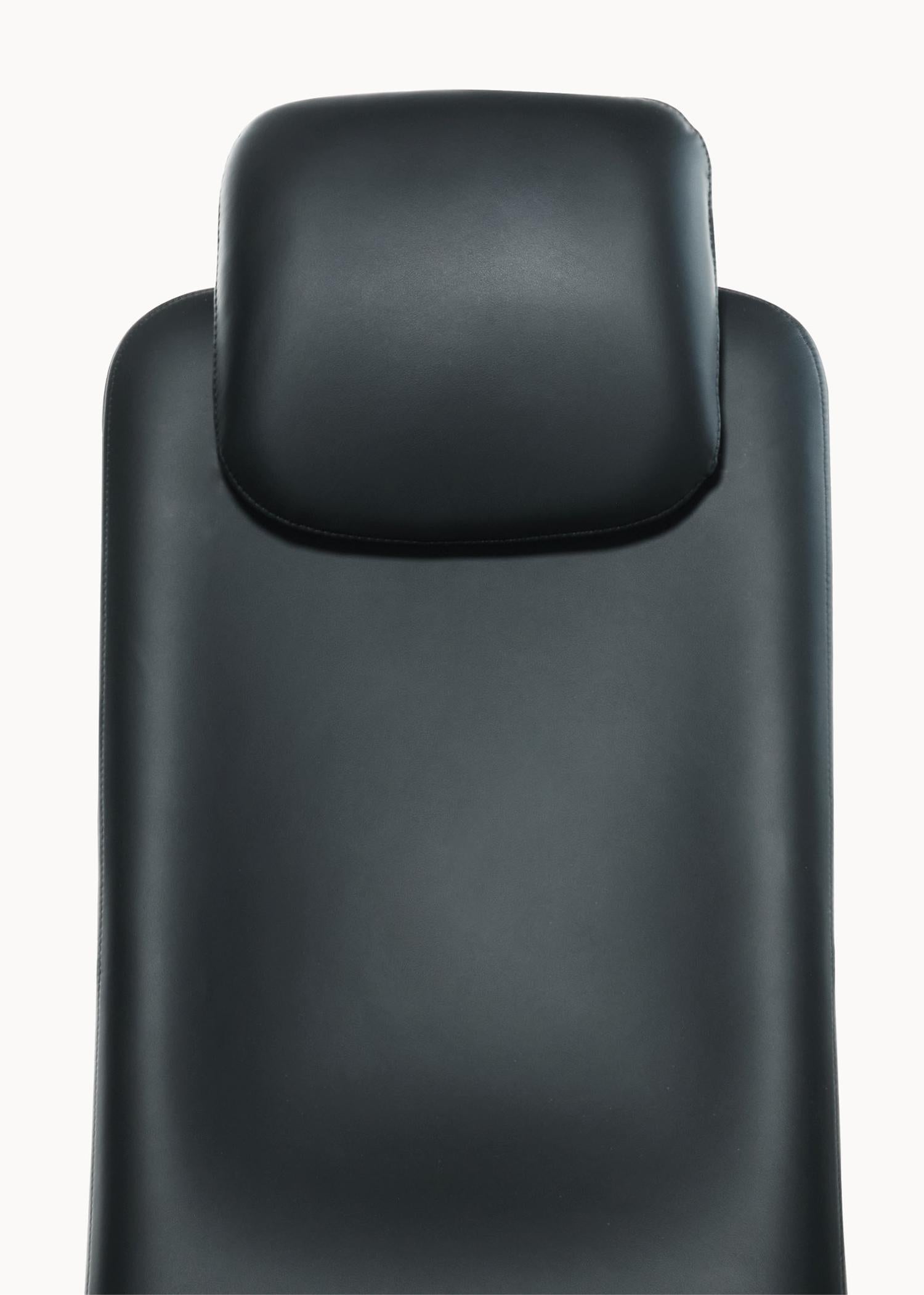 Modern Oddysey Black Small Headrest Armchair by Eugeni Quitllet For Sale