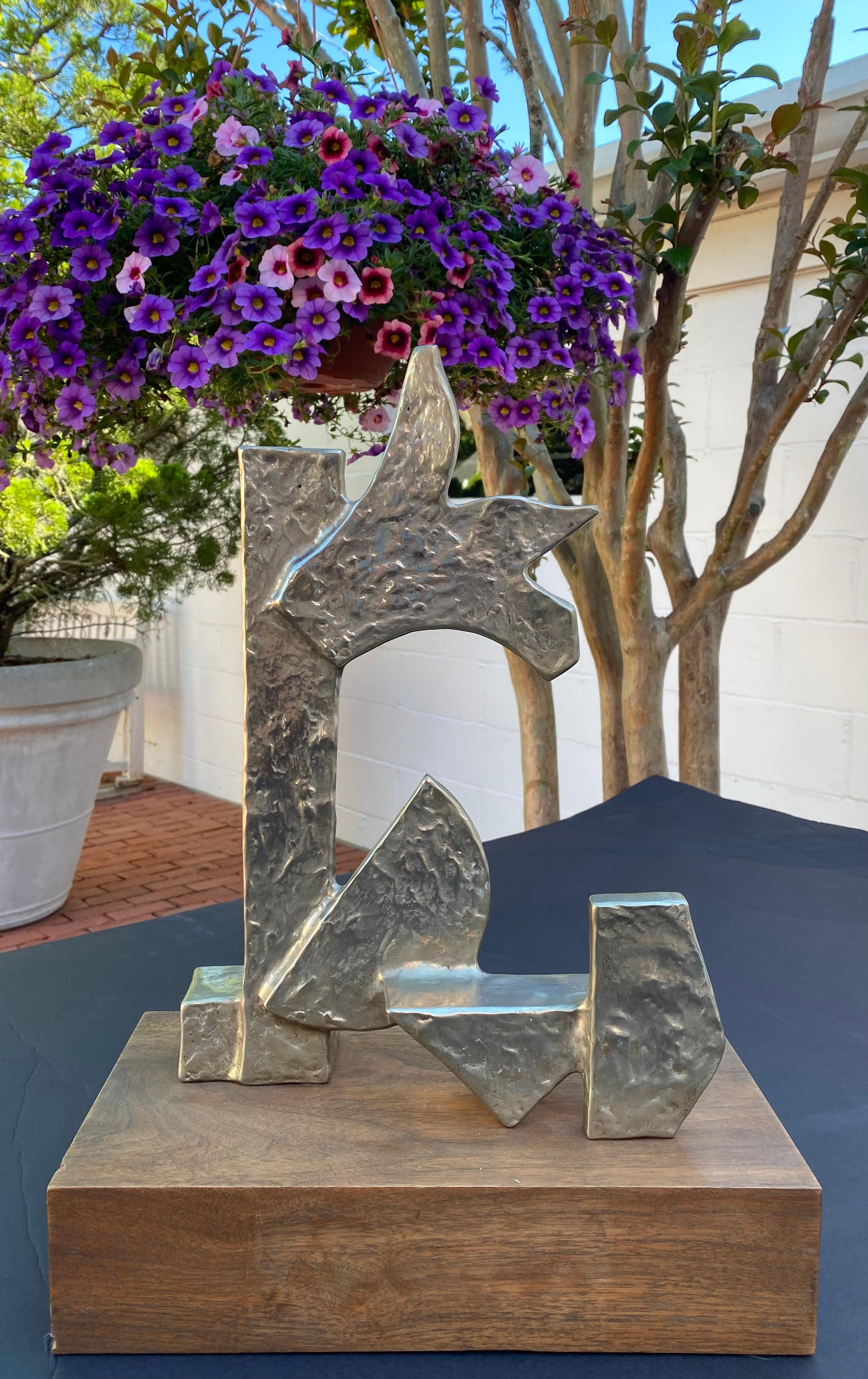 “Untitled” - Sculpture by Oded Halahmy