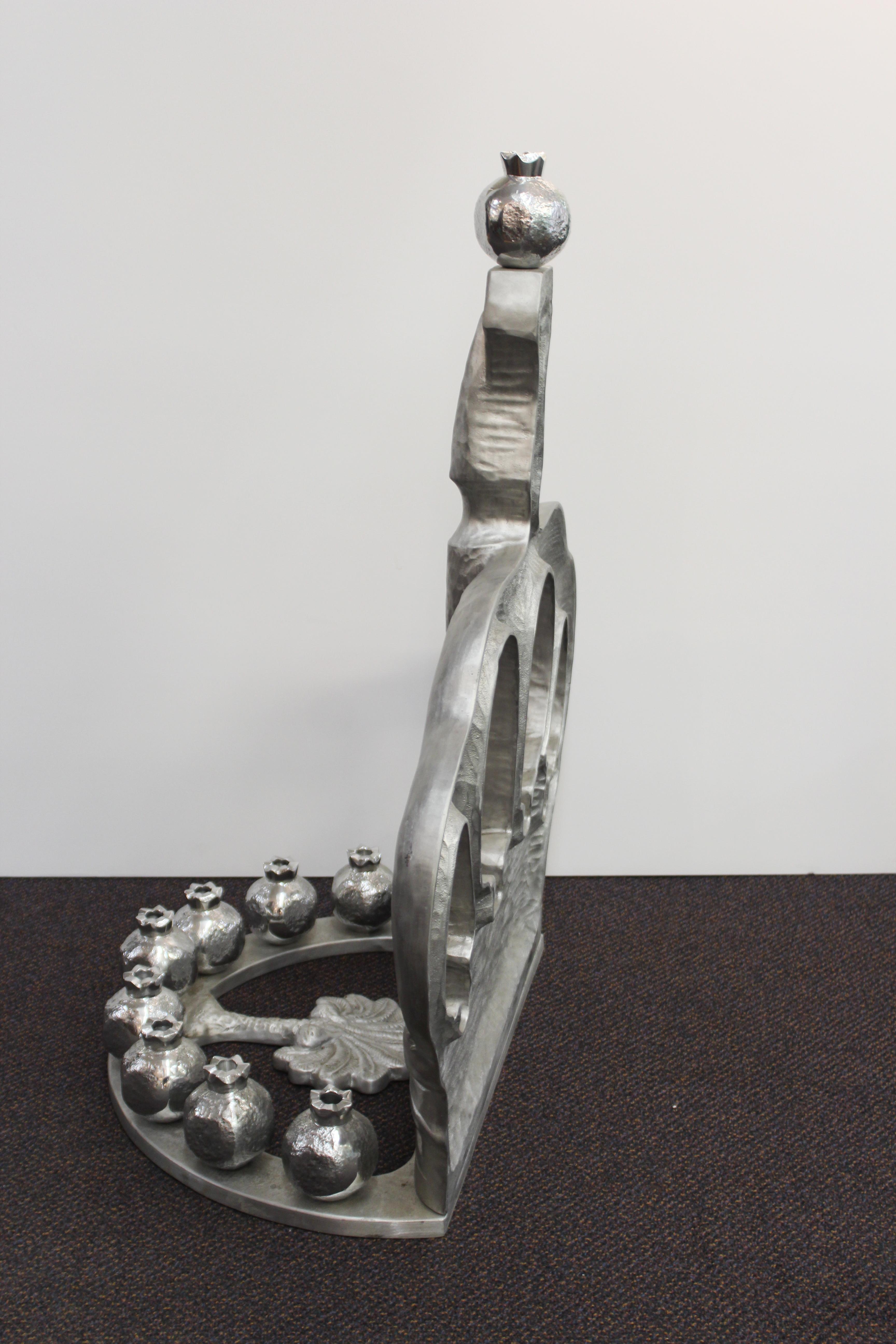 Oded Halahmy 'Crowning the Universe' in Aluminum Cast 1