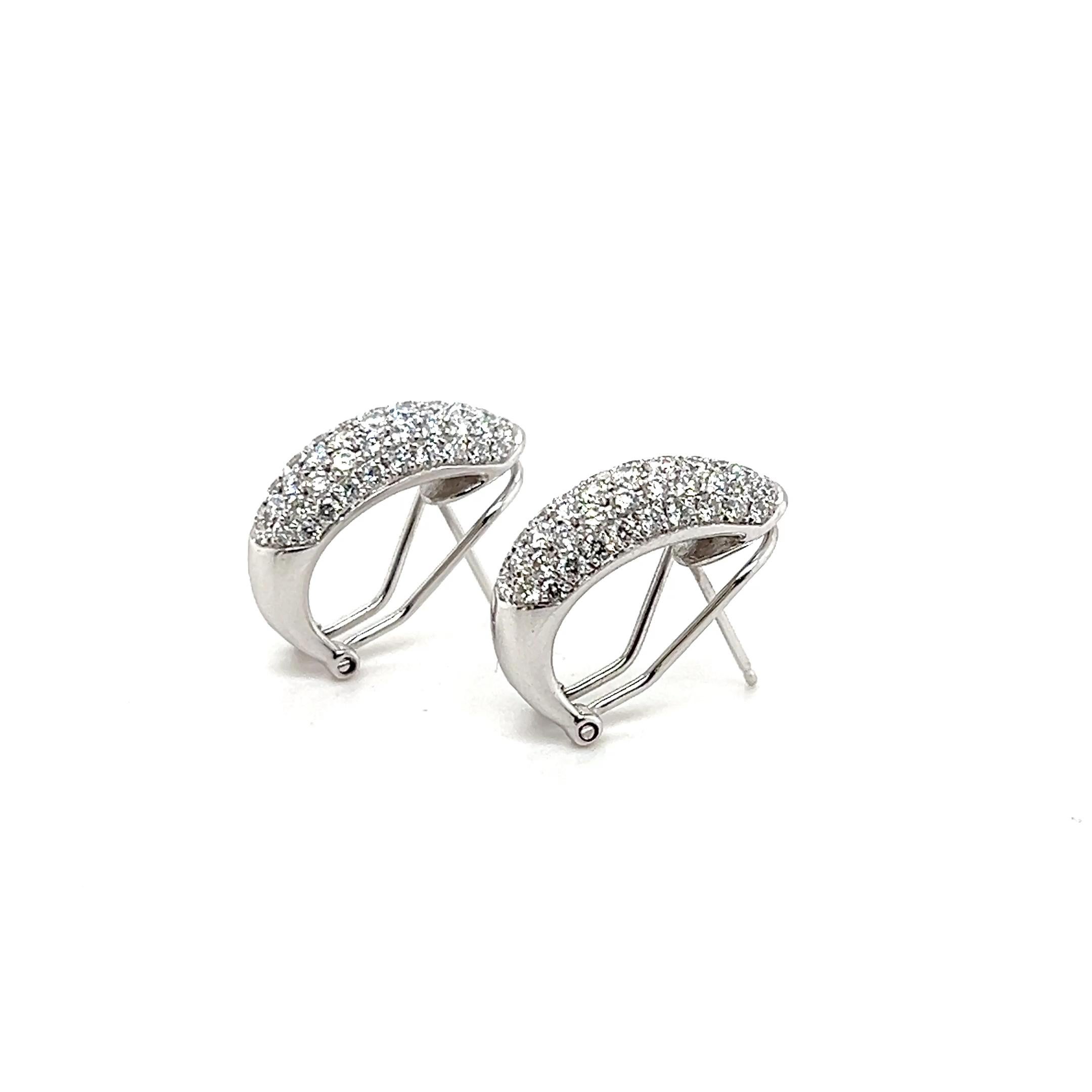 Odelia Ohrringe mit 2,65 Karat Diamant und 18k Weißgold Omega-Rückenschliff im Zustand „Gut“ in Towson, MD