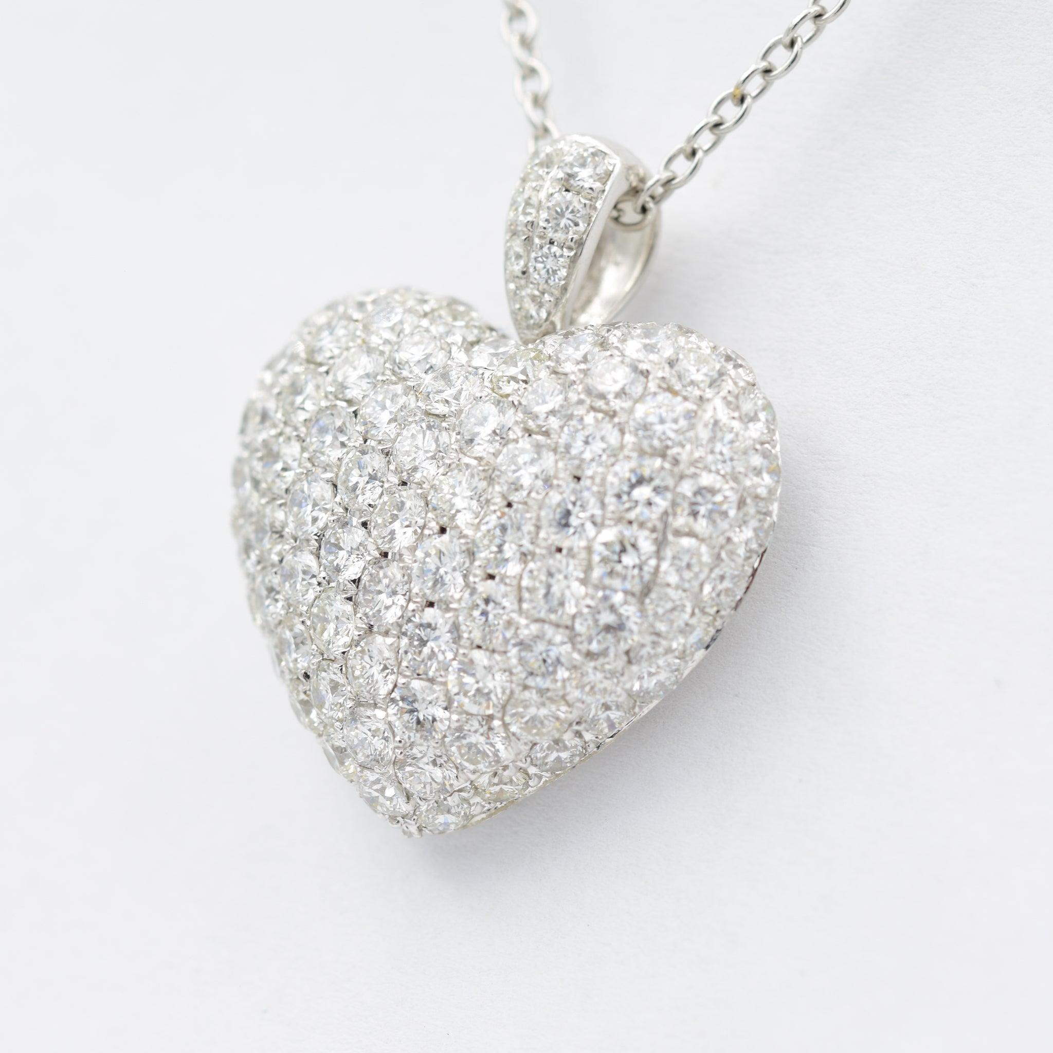 Round Cut Odelia 4.21 Carat Diamond Heart Pendant Necklace in 18 Karat White Gold
