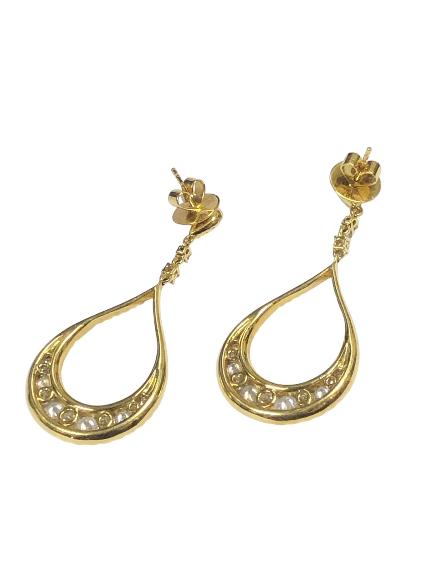 Odelia Große Tropfen-Ohrringe aus Gelbgold und feinenen Diamanten Damen im Angebot