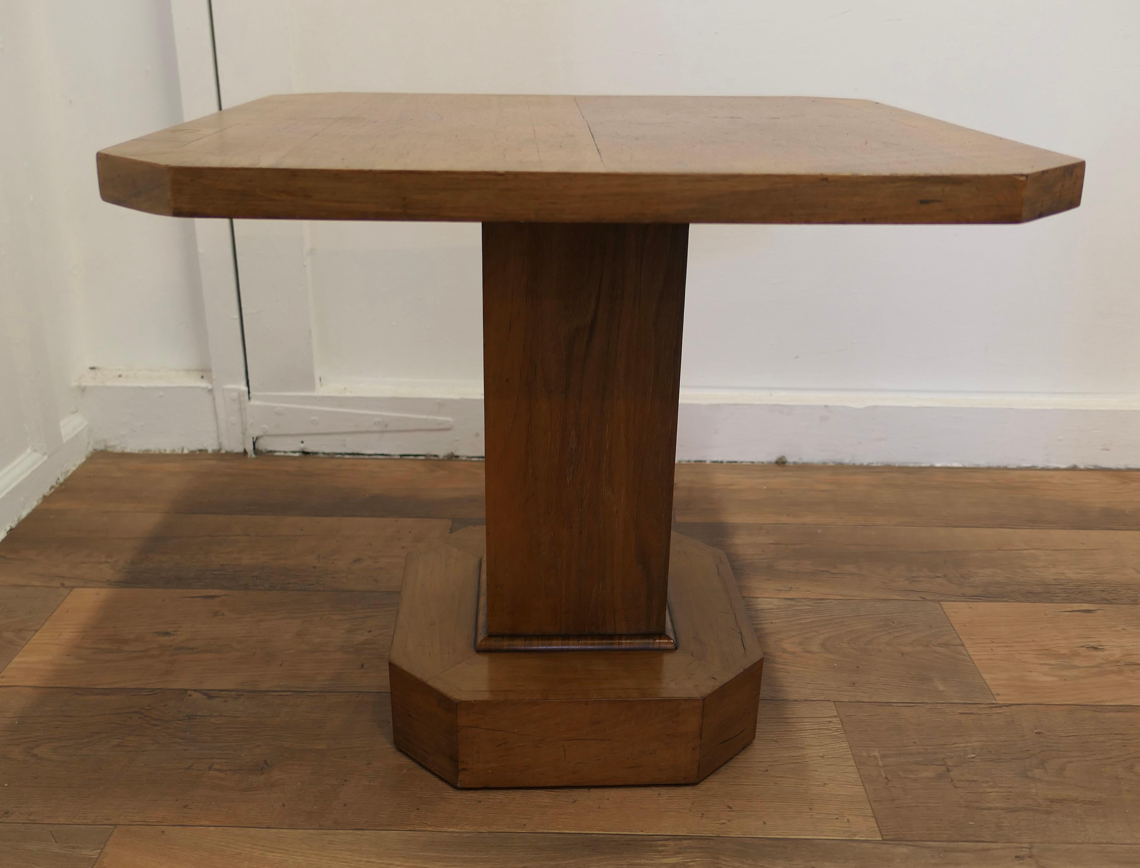 Odeon Style Art Deco Maple Coffee Table For Sale 4