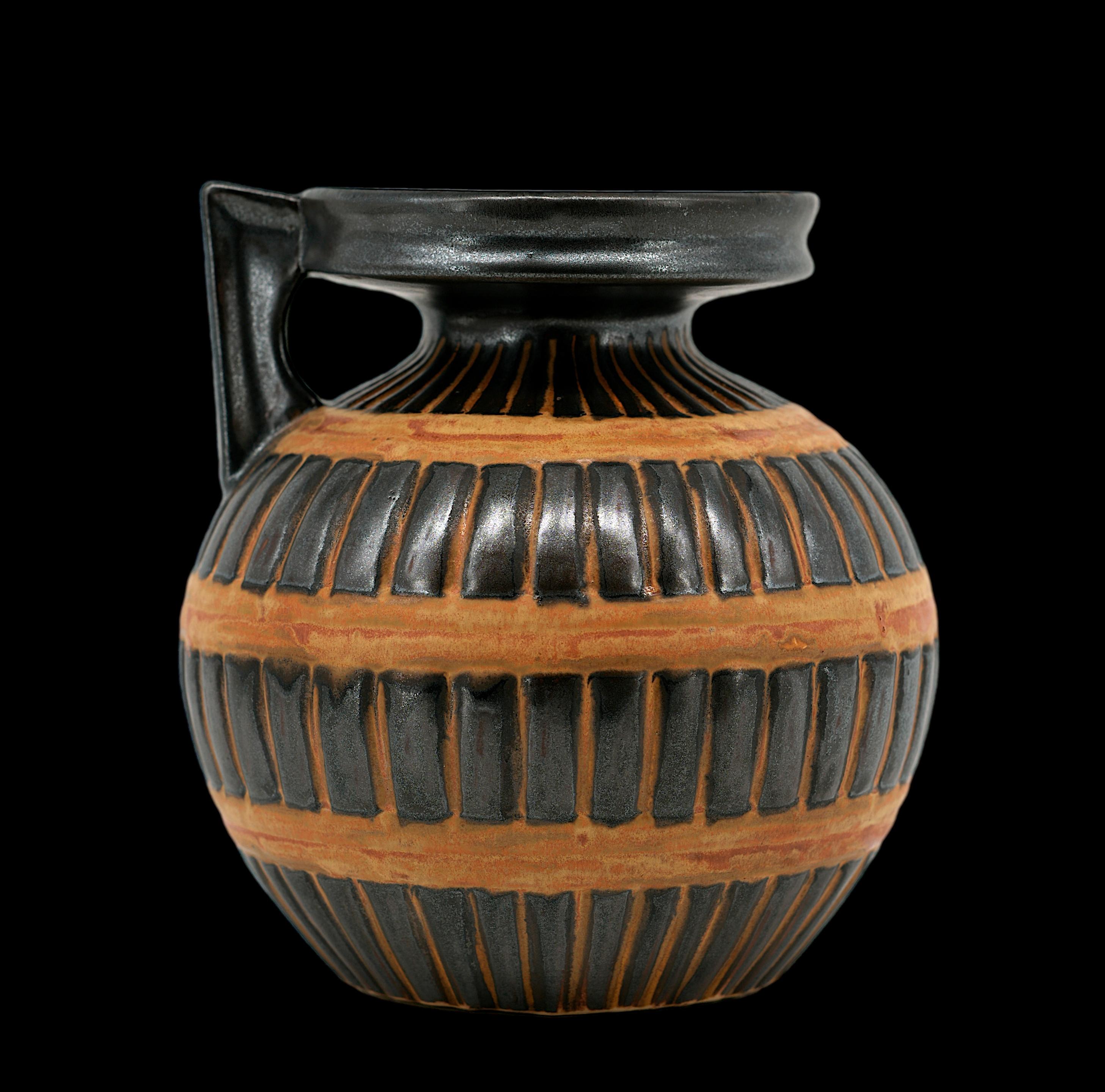 ODETTA QUIMPER Art Deco Stoneware Vase, 1920 For Sale 5