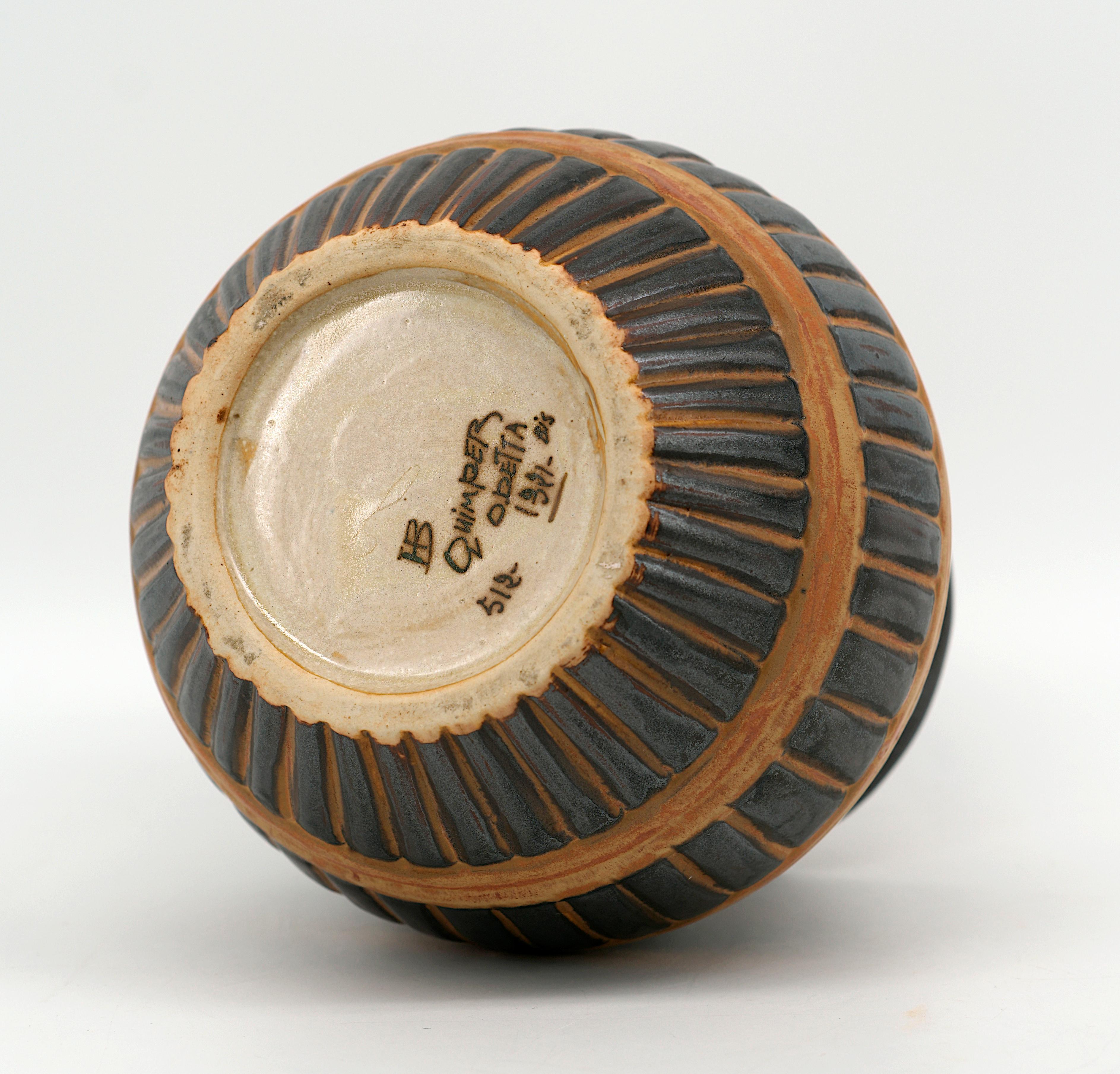 ODETTA QUIMPER Art Deco Stoneware Vase, 1920 For Sale 2