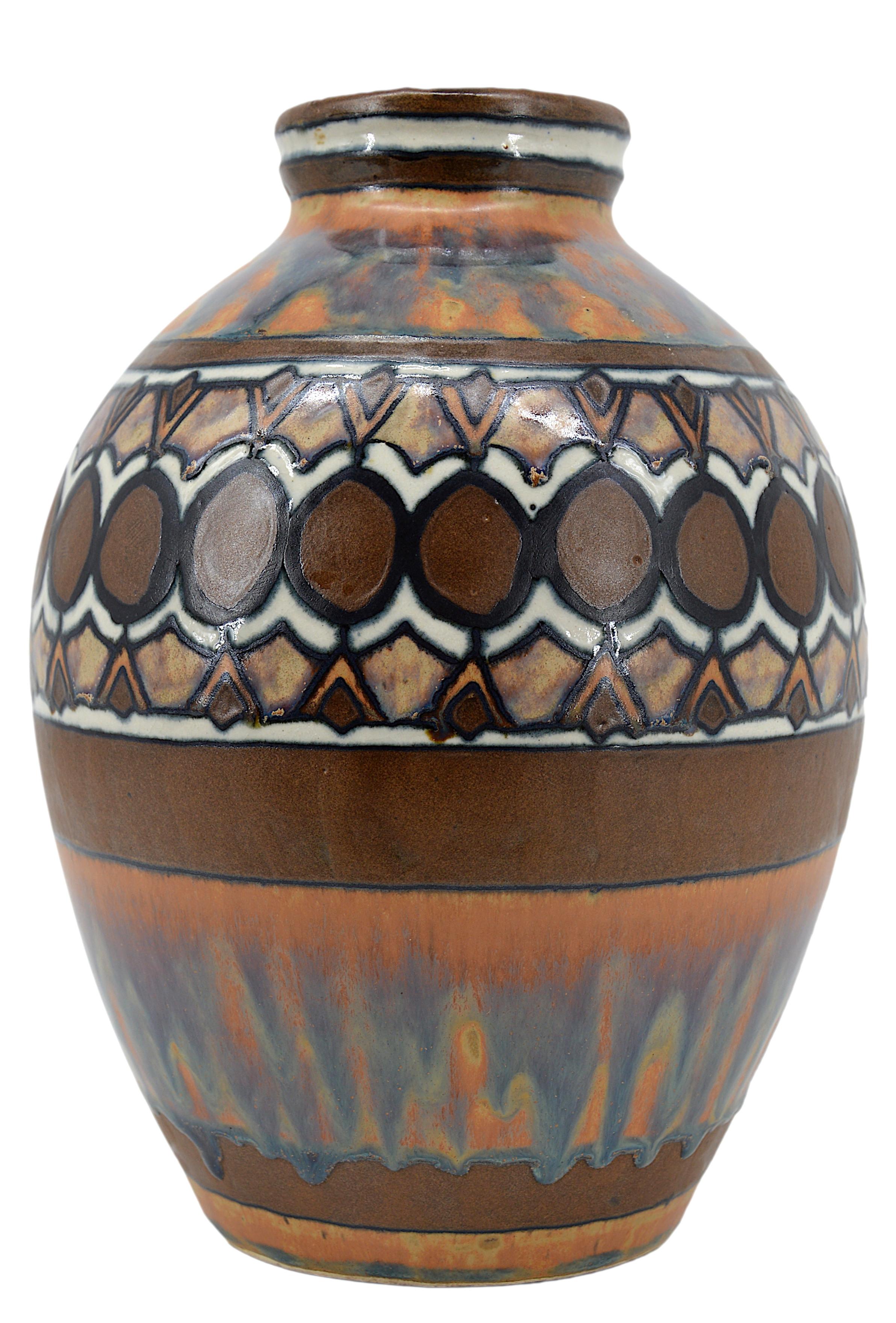 Francese Odetta Quimper Vaso in gres Art Deco francese, 1920 in vendita