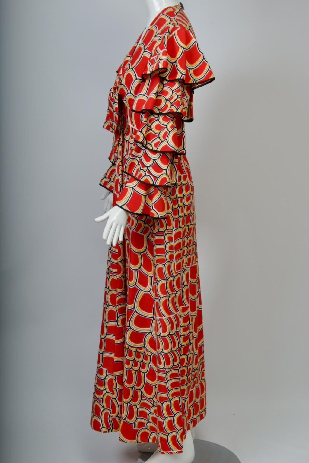 Odette Barsa - Robe longue imprimée rouge et boléro en vente 3