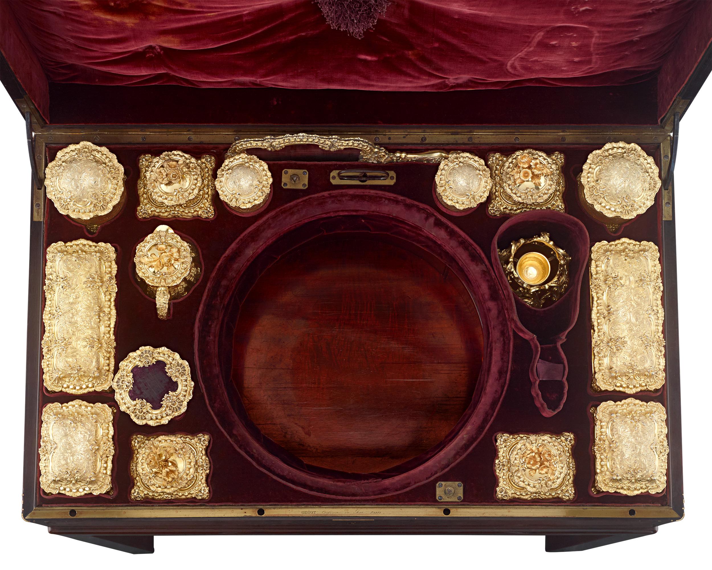 Odiot French Empire Silver-Gilt Traveling Dressing Case In Good Condition In New Orleans, LA