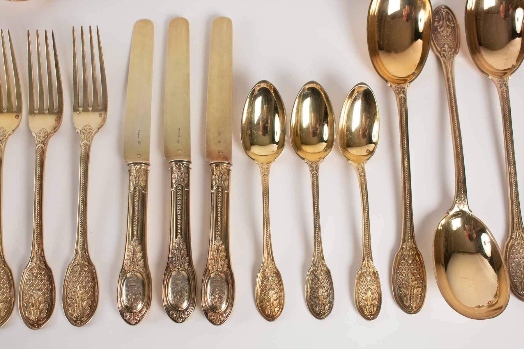 Odiot French Sterling Vermeil Dessert Flatware Set of 77 Pieces In Good Condition In Saint-Ouen, FR