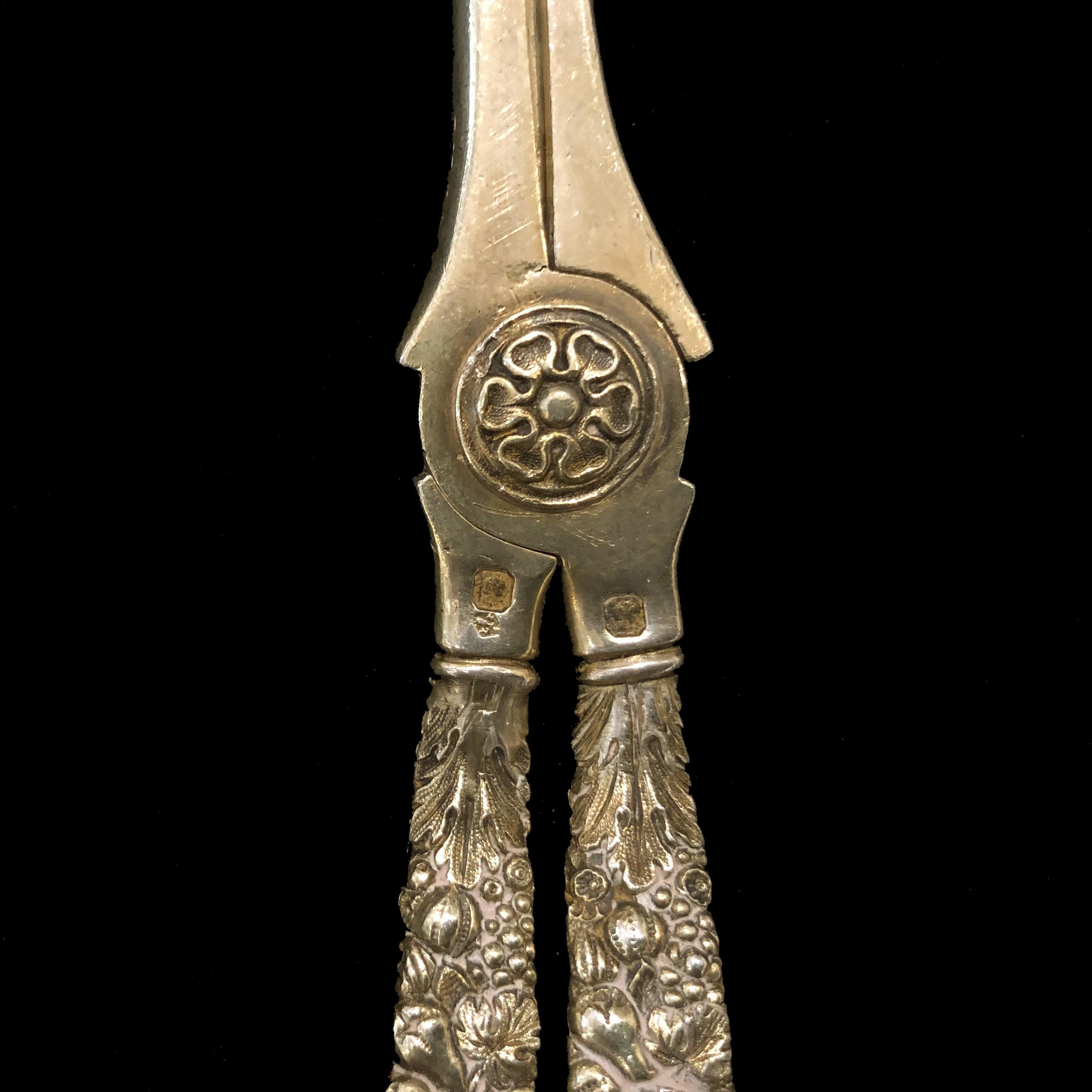 Metalwork Odiot Grape Scissors 19th Century, Vermeil with Rich Wine Yard Style Chiseling For Sale