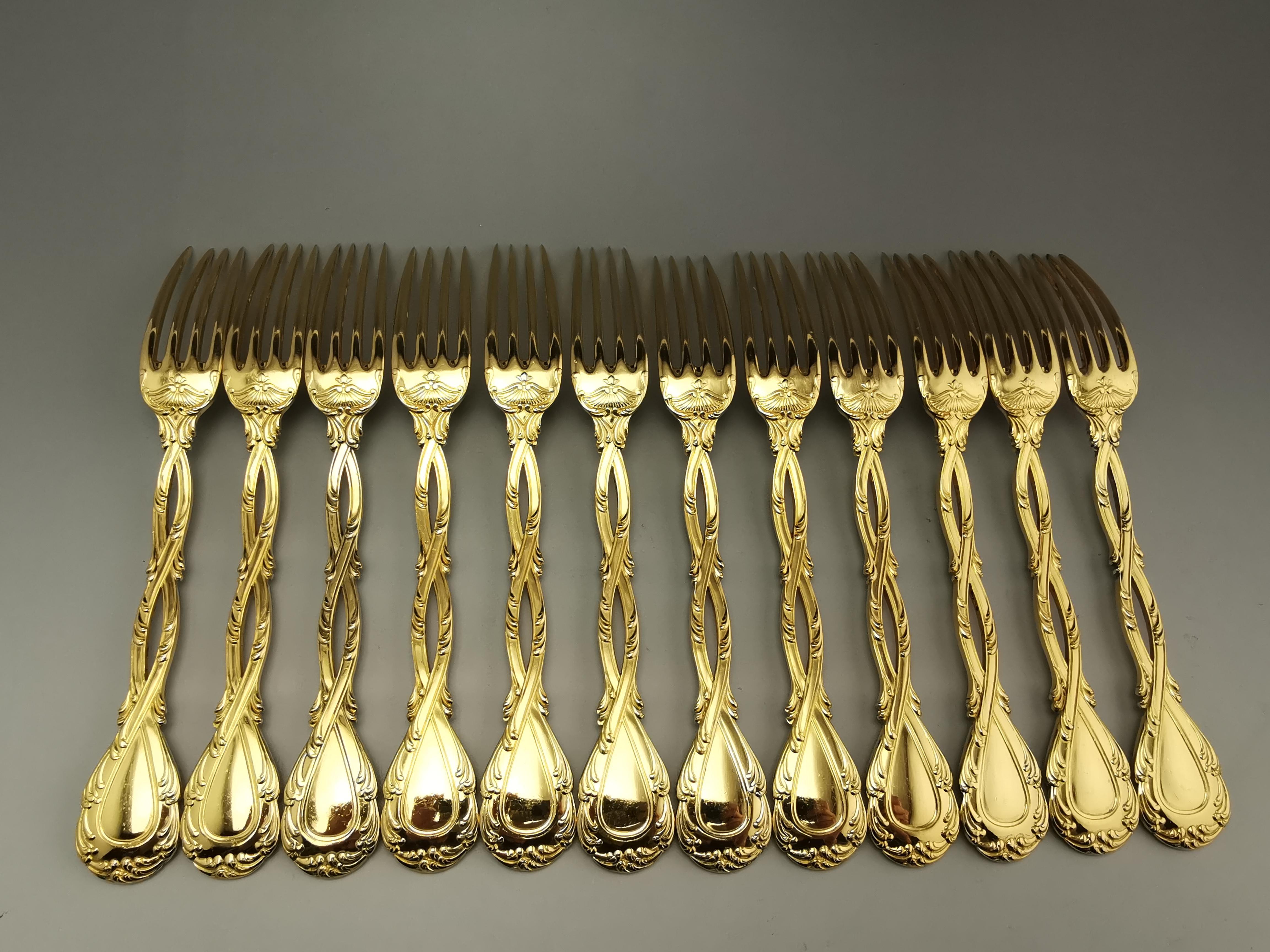 Odiot Trianon Vermeil Sterling Silver Flatware set service by Tetard For Sale 3