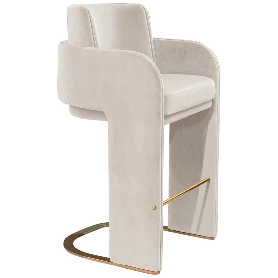 DOOQ Bar Chair with Soft Velvet and Brass footrest Odisseia 
