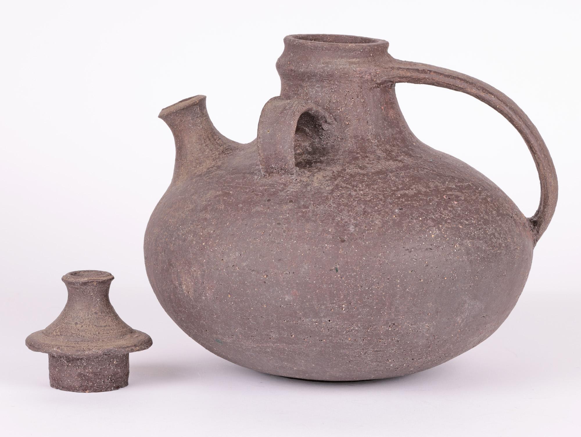 ODK - Grand vase de poterie de studio norvégien à couvercle brutaliste inhabituel en vente 1