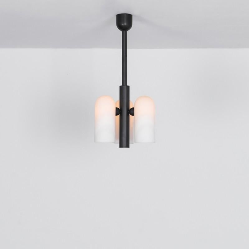 XXI secolo e contemporaneo Lampada a sospensione Odyssey 3 Brass di Schwung in vendita