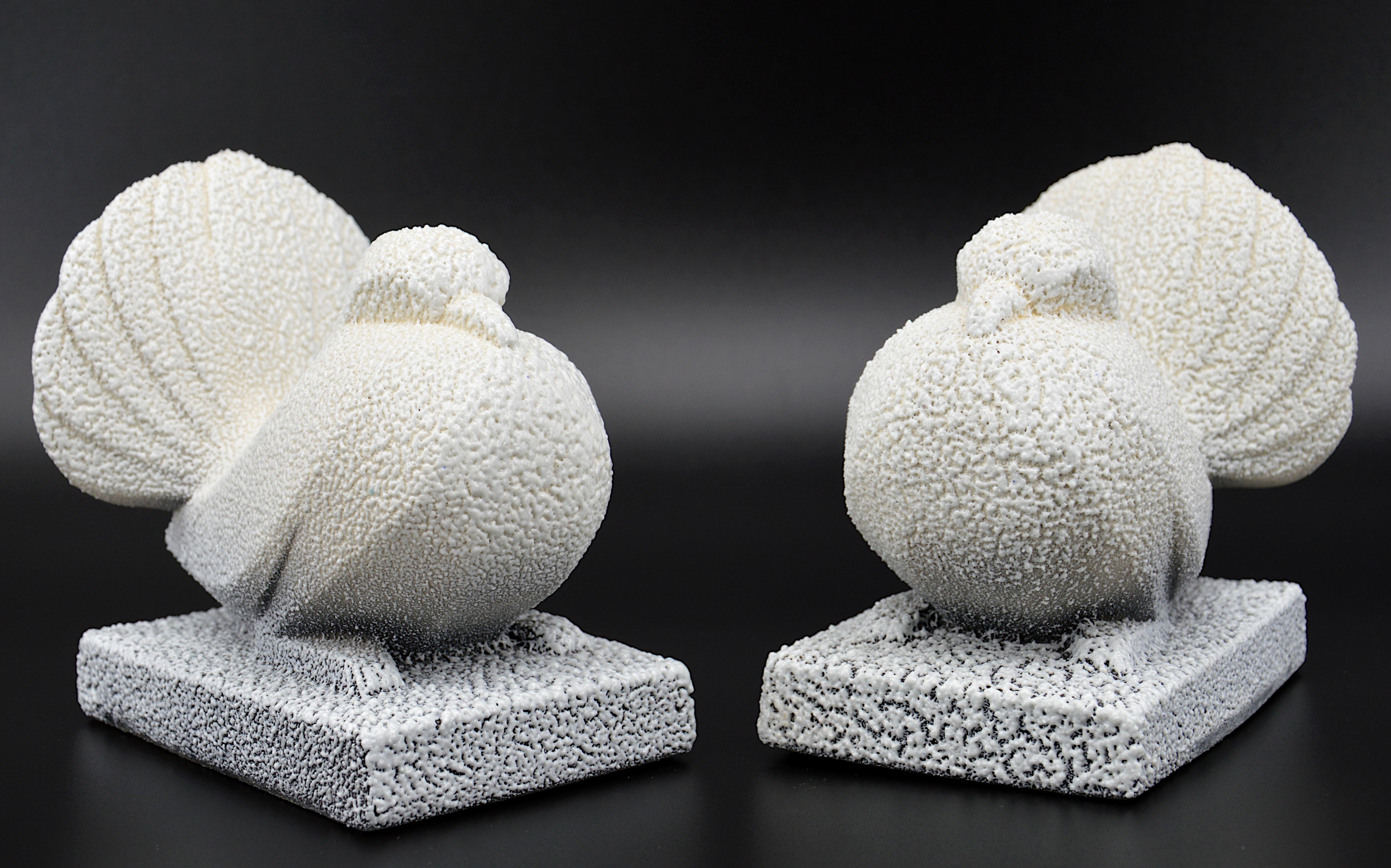 French Art Deco bookends by Odyv, France, 1920s. Two pigeons face to face. Measures: Each - Height: 5.5