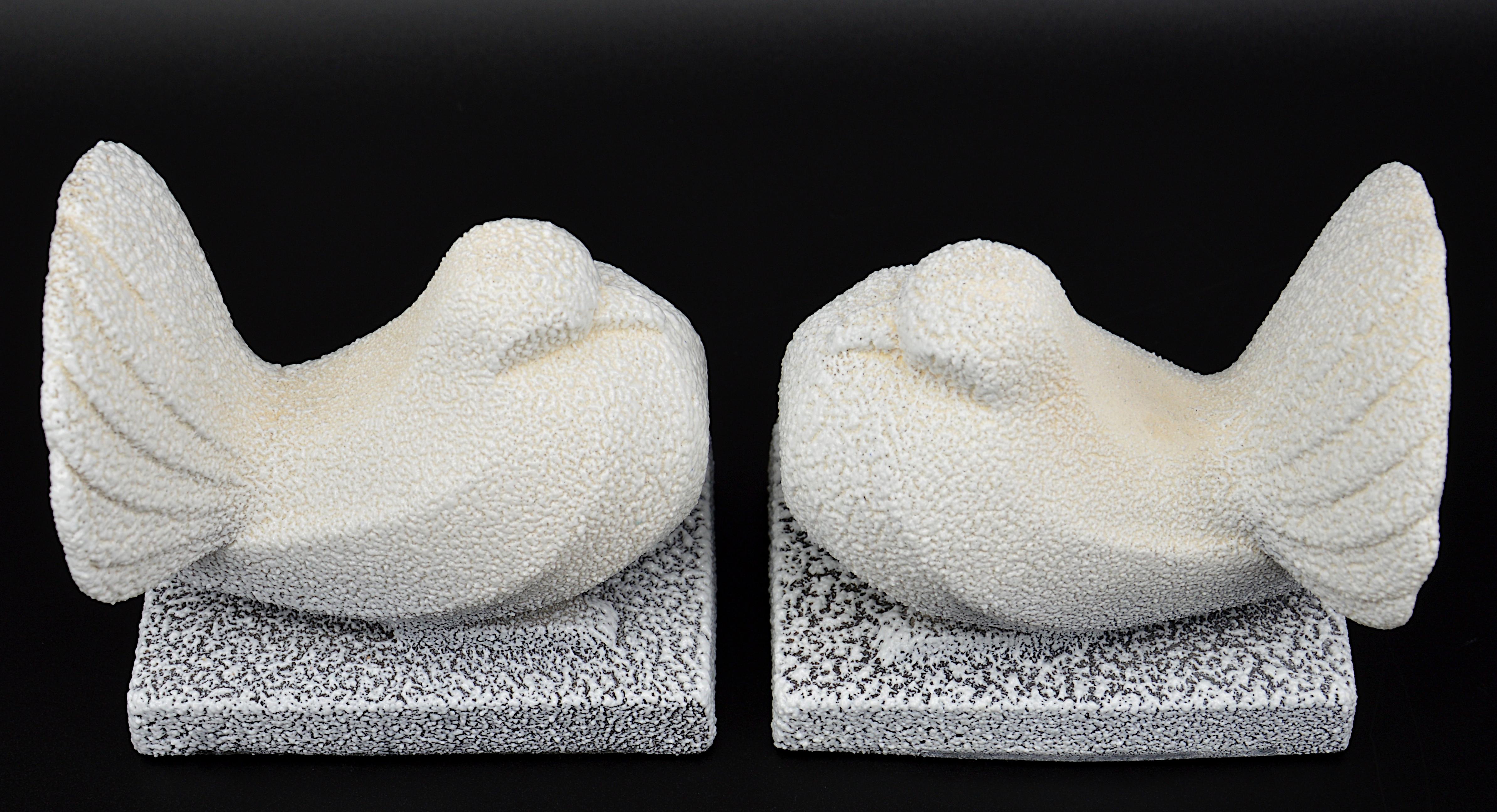 ODYV French Art Deco Ceramic Pigeons Bookends, 1920 For Sale 1