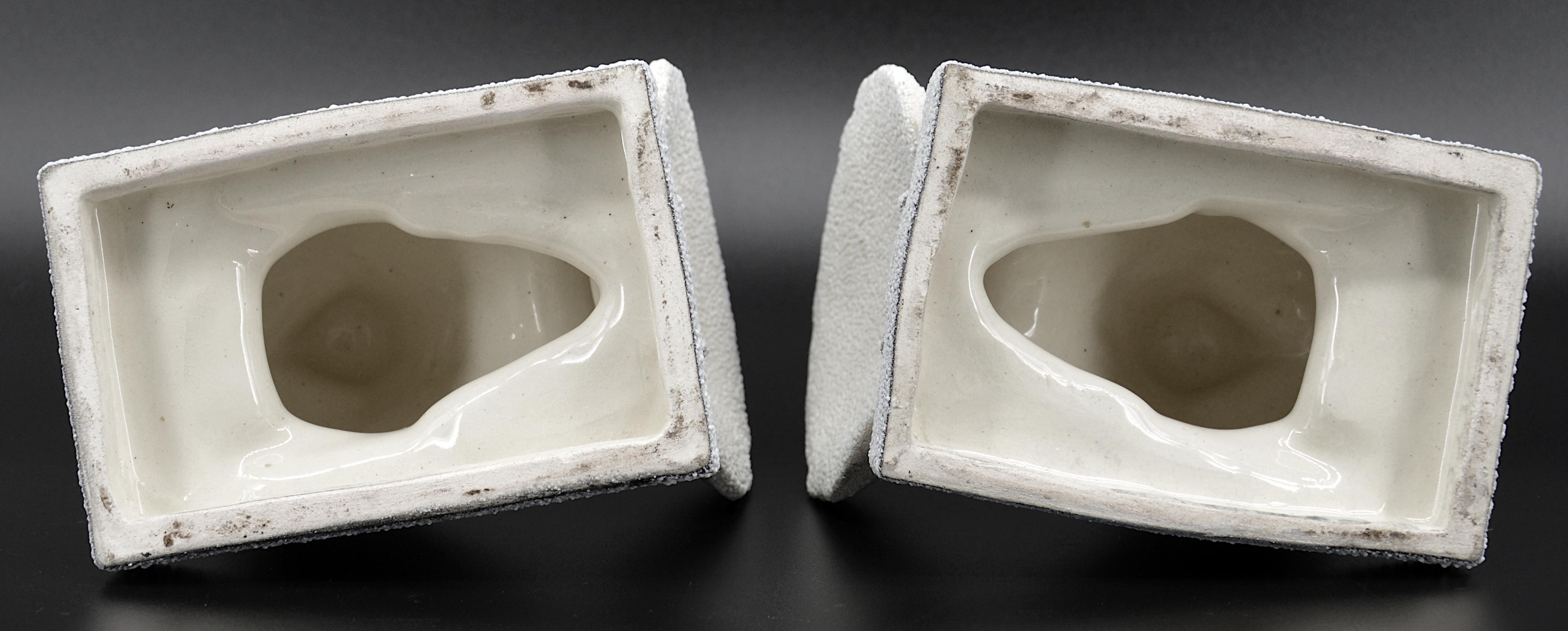 ODYV French Art Deco Ceramic Pigeons Bookends, 1920 For Sale 2