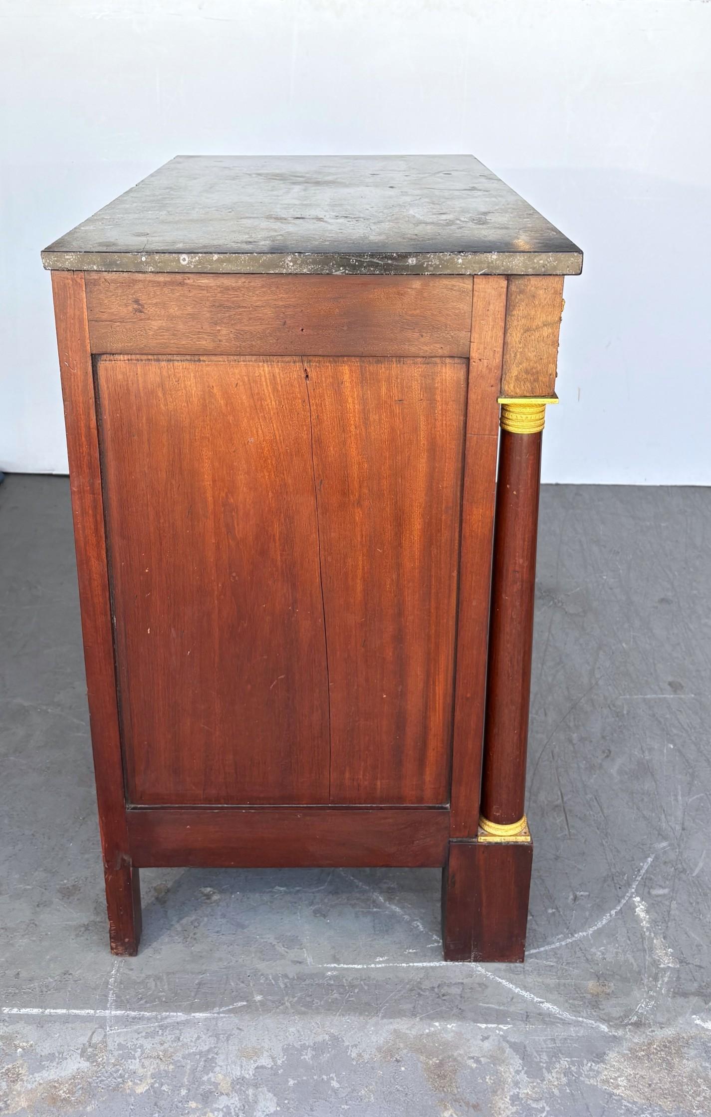 Of The Period Empire Commode/Chest Of Drawers In Good Condition For Sale In Pomona, CA