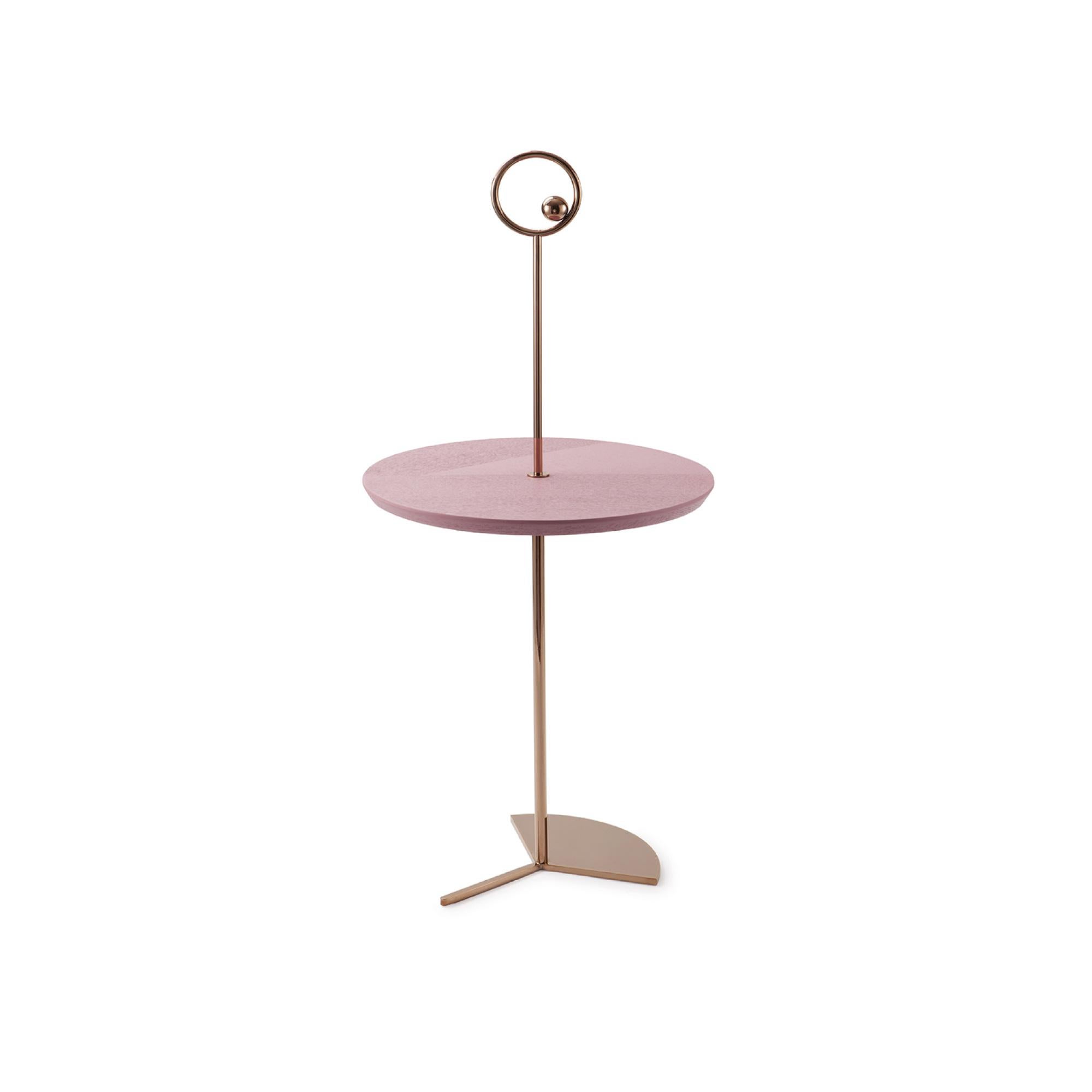 Off The Moon N°1 side table by Thomas Dariel
Dimensions: diameter 40 x height 89.5 cm 
Materials: Tray in colored ash veneer painted in matte dusty pink base and handle in plated metal coated with glossy pink copper finish.
Available in colors: