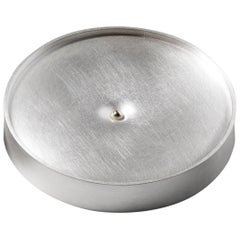 Off Vertical Large Sterling Silver Brooch with 18ct Gold Grain by Sheng Zhang