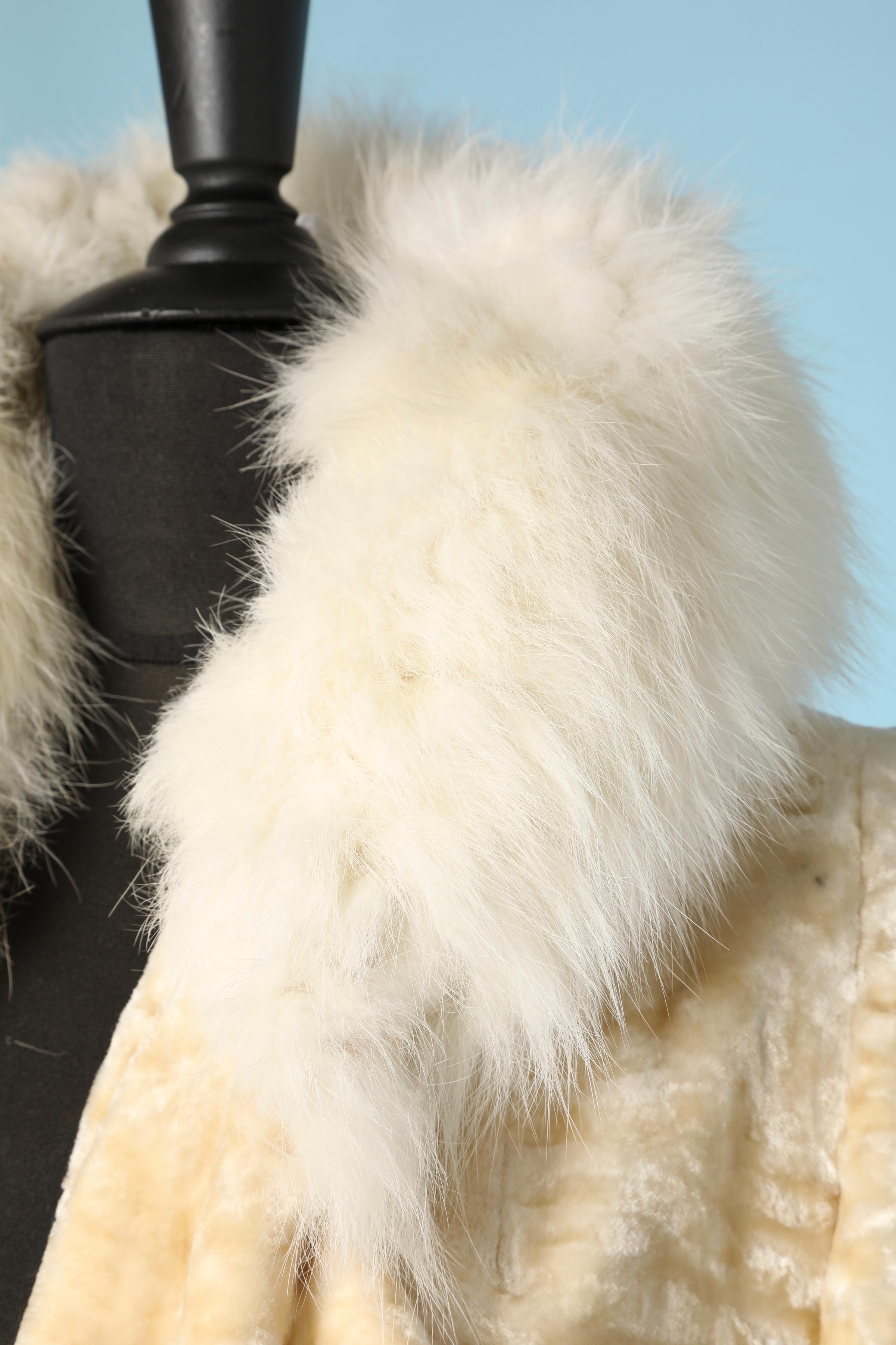 Off-white 1930's panne velvet coat with white furs collar and wrists 
