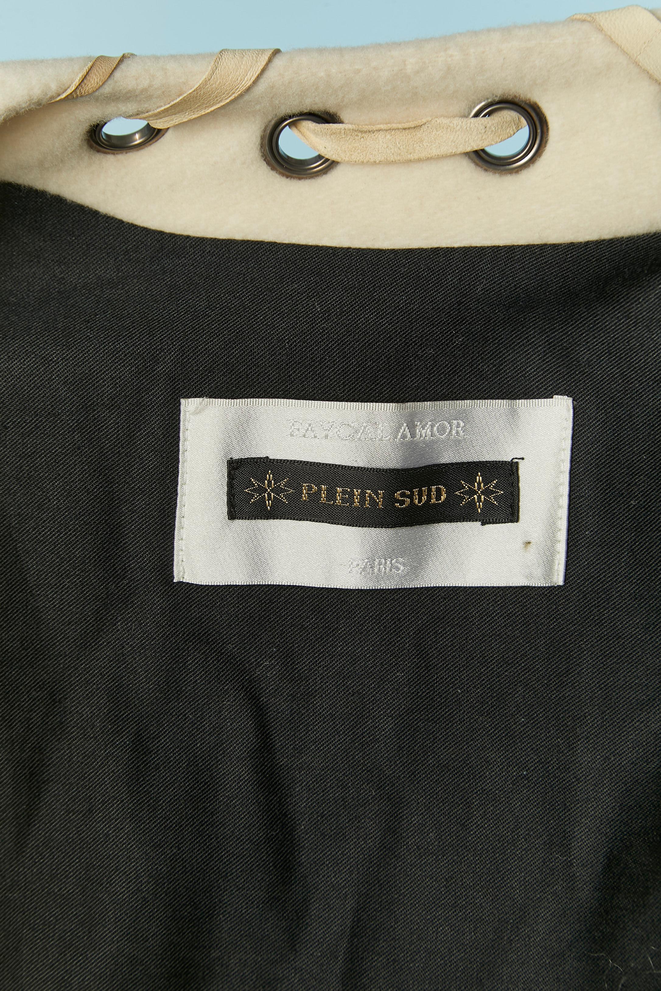 Cappotto bianco sporco della linea A con lacci in pelle PLEIN SUD / FAYCAL AMOR in vendita 1