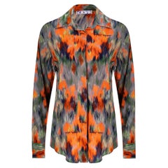 Camisa de seda con estampado floral abstracto en color blanco roto