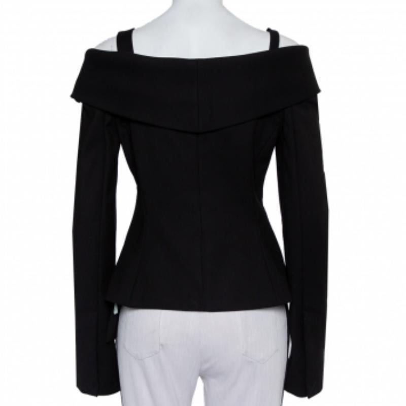Off-White Black Crepe Off Shoulder Asymmetrical Hem Blazer M In Good Condition For Sale In Dubai, Al Qouz 2