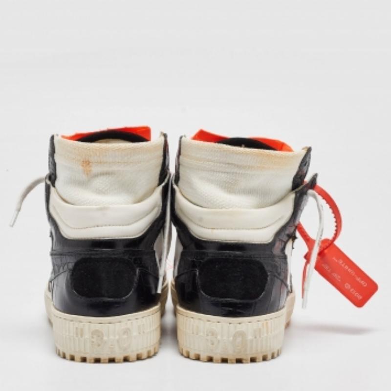 Off-White Black Croc Embossed and Canvas Off Court 3.0 High Top Sneakers Taglia 38 In condizioni buone in vendita a Dubai, Al Qouz 2