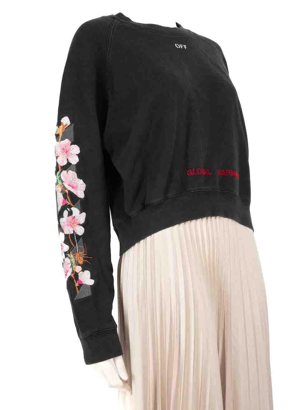 CONDITION is Good. General wear to top is evident. Light discolouration of the item and print lightly wearing off on this used Off-White designer resale item.
 
 
 
 Details
 
 
 Black
 
 Cotton
 
 Sweatshirt
 
 Floral embroidered logo detail
 
