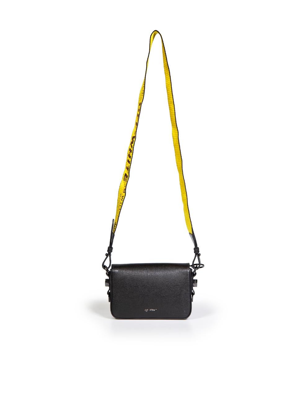 Off-White Black Saffiano Leather Sculpture Flap Crossbody Bag In Excellent Condition For Sale In London, GB