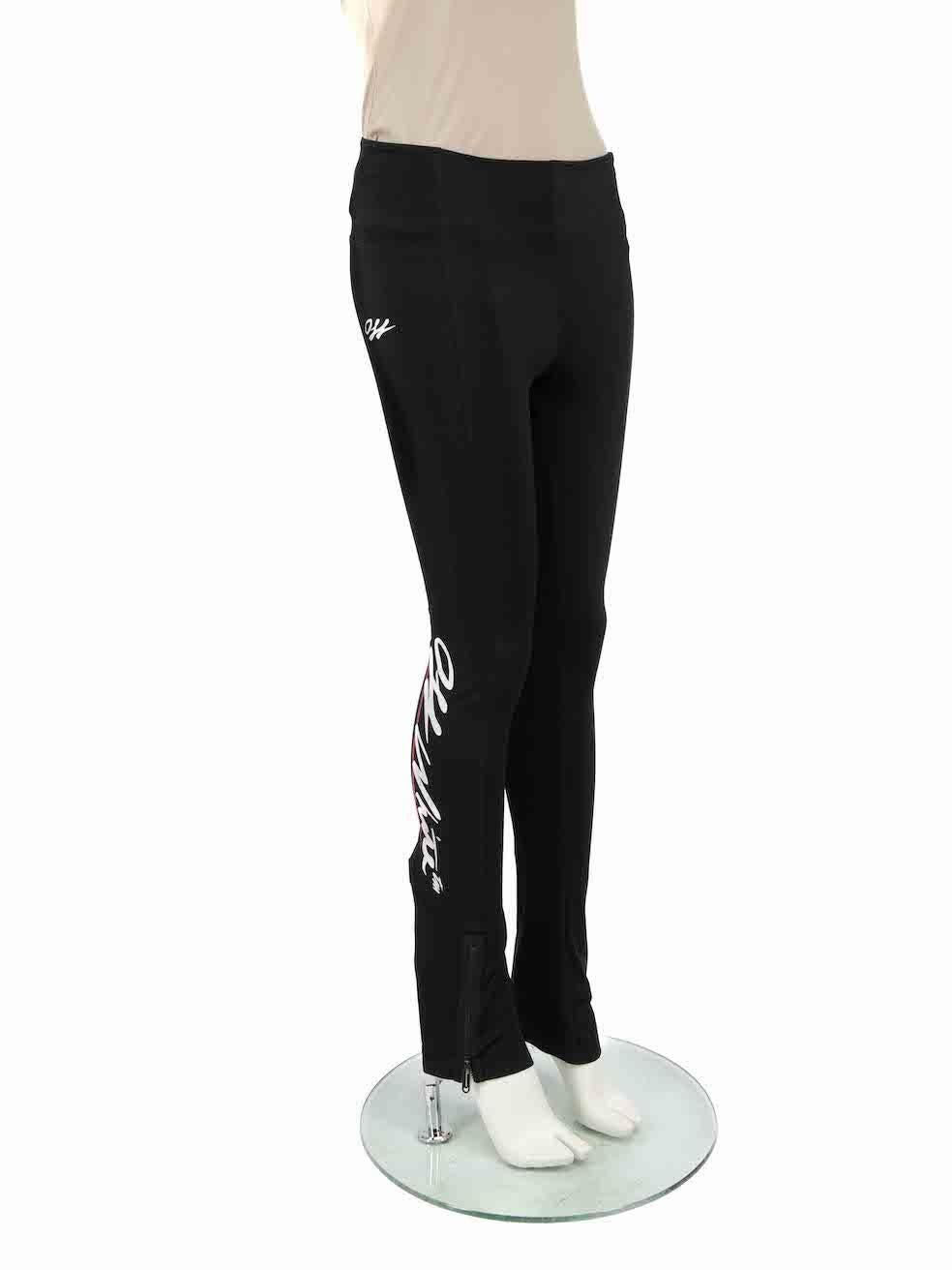 CONDITION is Very good. Hardly any visible wear to leggings is evident on this used Off-White designer resale item.
 
 Details
 
 
 Black
 
 Cotton
 
 Leggings
 
 Stretchy
 
 Logo printed
 
 Zipped cuffs
 
 Figure hugging fit
 
 
 
 
 
 Made in