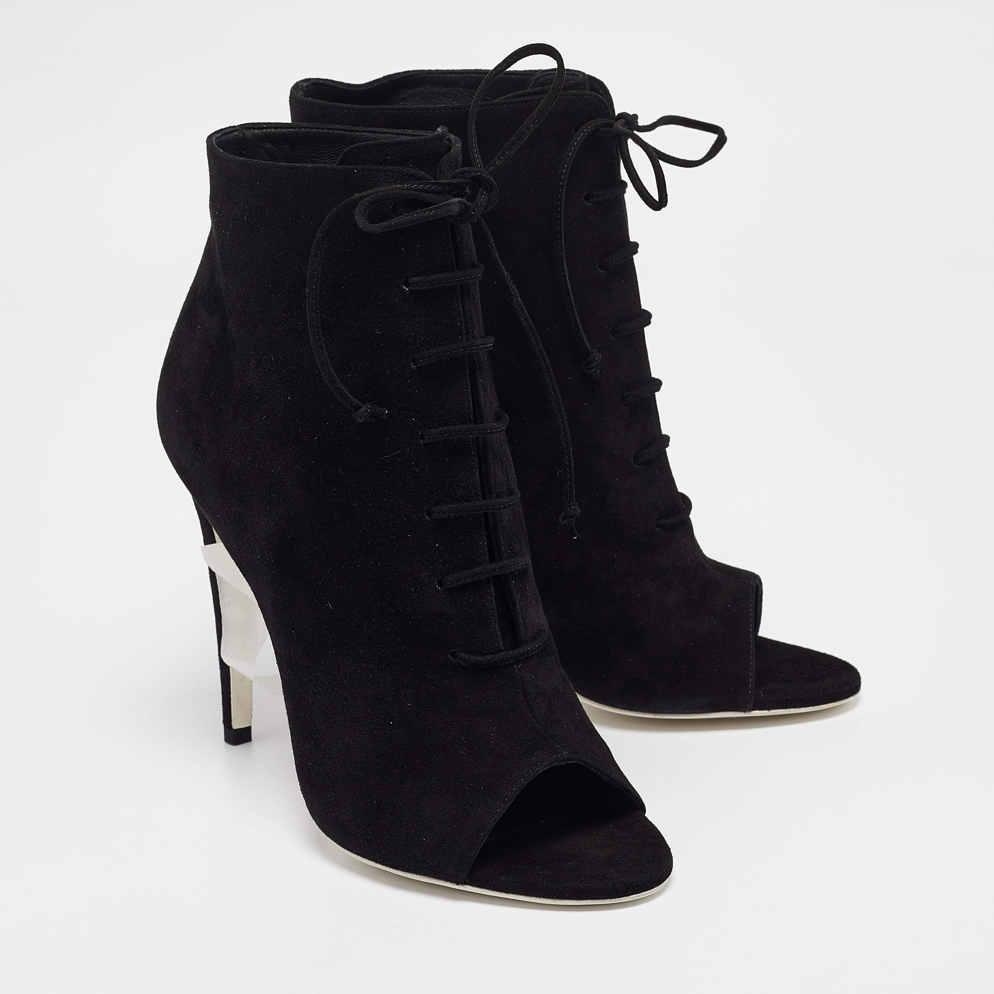 Off-White - Bottines en daim noir à bout ouvert et à lacets - Taille 39 Neuf - En vente à Dubai, Al Qouz 2