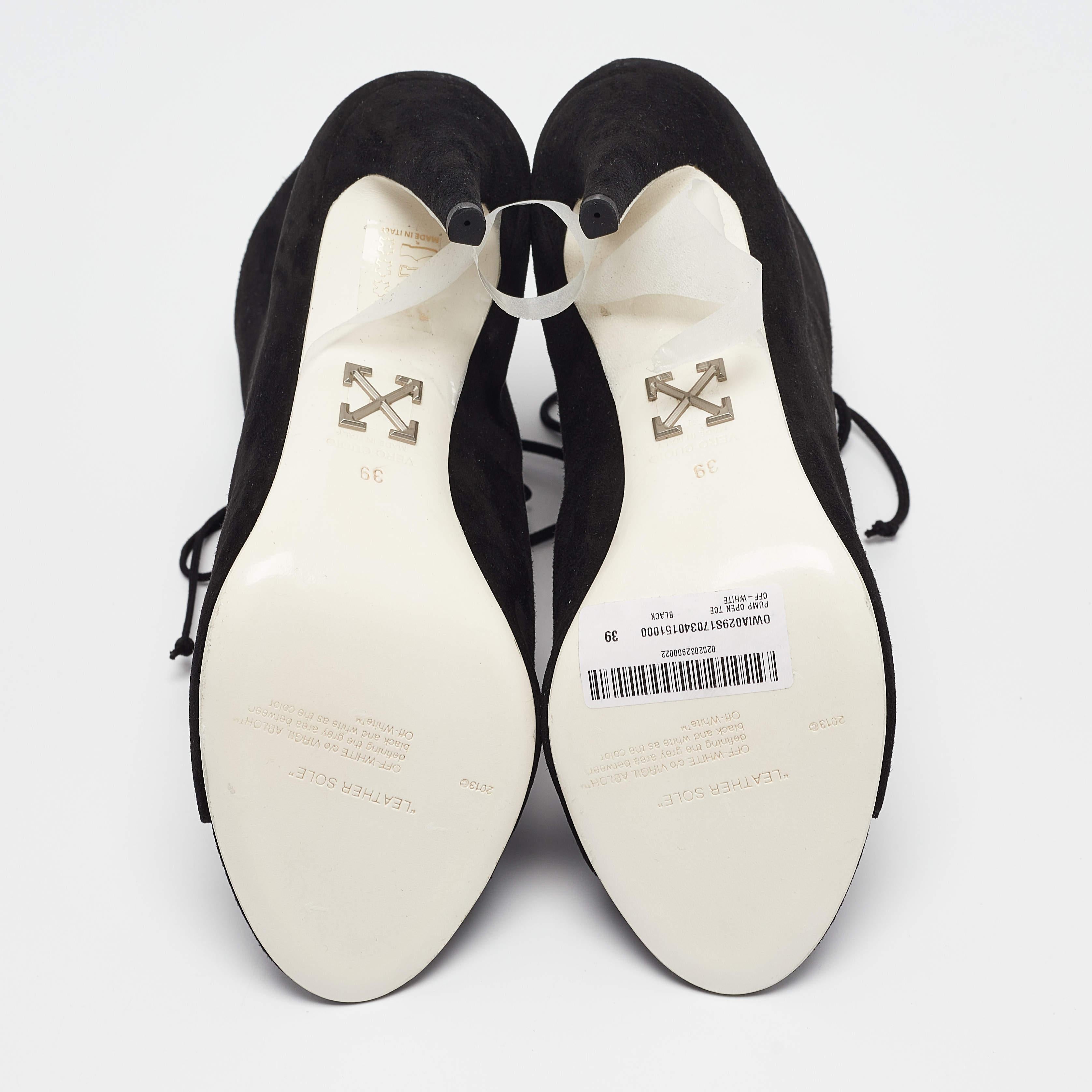 Off-White - Bottines en daim noir à bout ouvert et à lacets - Taille 39 en vente 1