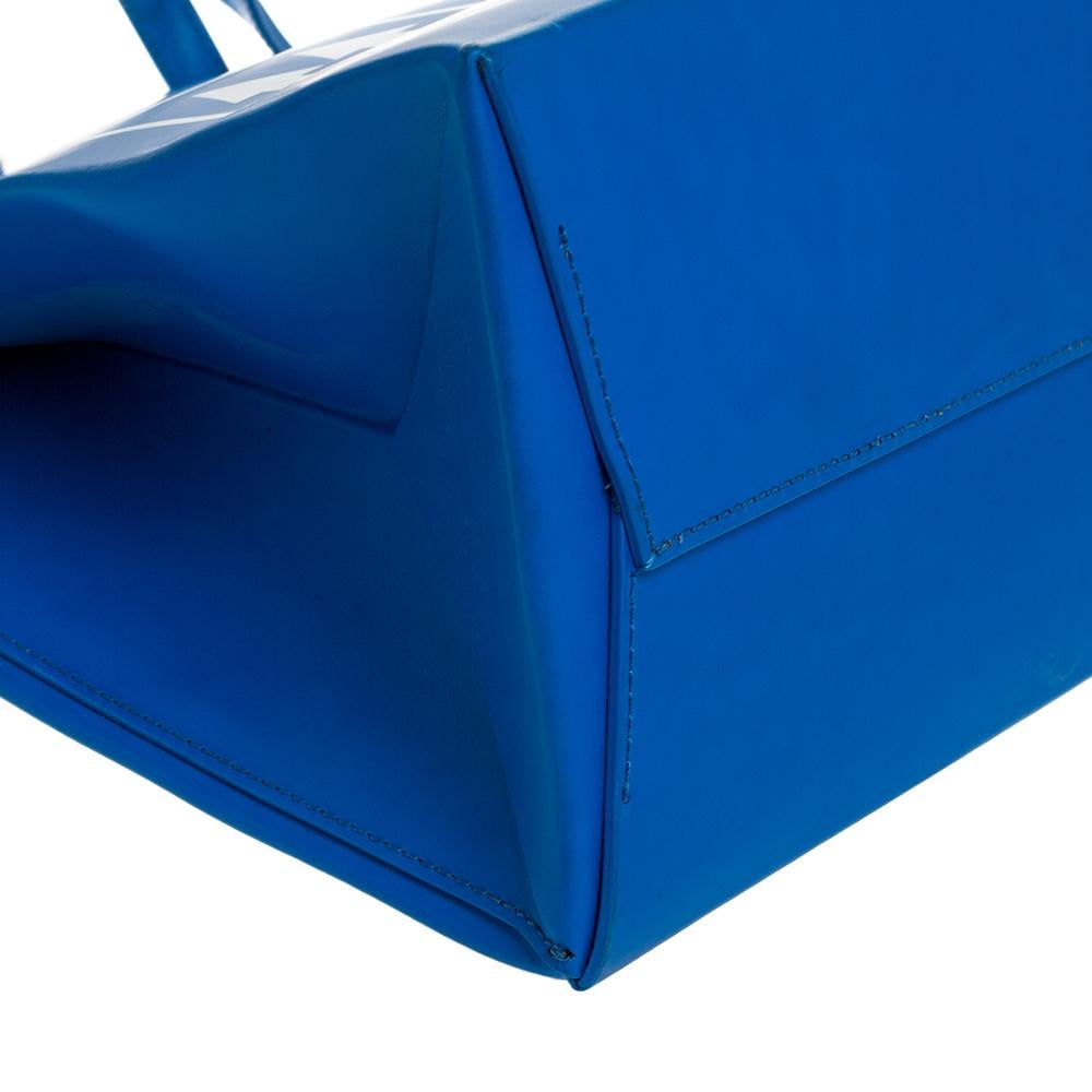 Off-White Blue Leather Medium Box Tote In Good Condition In Dubai, Al Qouz 2